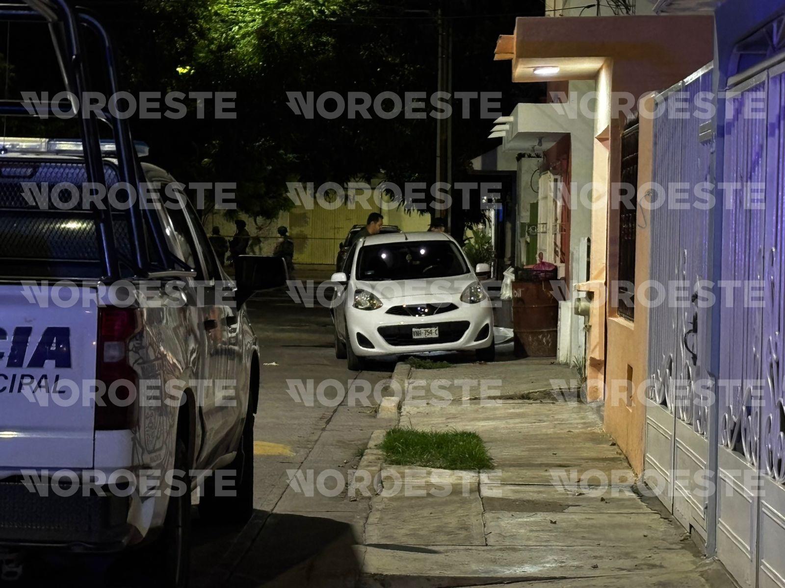 $!Asesinan a un hombre de varios disparos en el fraccionamiento Puesta del Sol, en Mazatlán