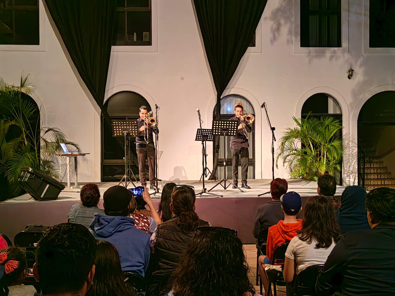 $!Una grata velada protagonizaron los hermanos León en el concierto que ofrecieron.