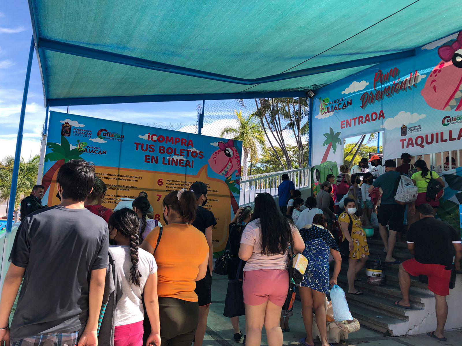 $!Cientos de familias disfrutan este sábado en el balneario del Parque Culiacán 87