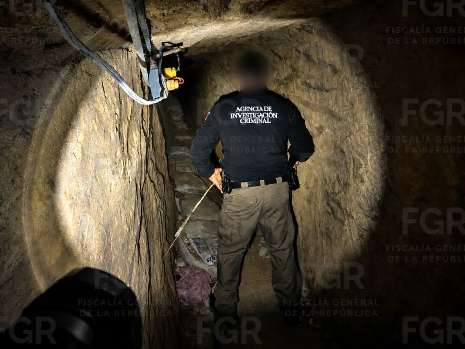 $!Desmantelan túnel para huachicol en Santa Catarina, Nuevo León; estaba conectado a poliducto de Pemex
