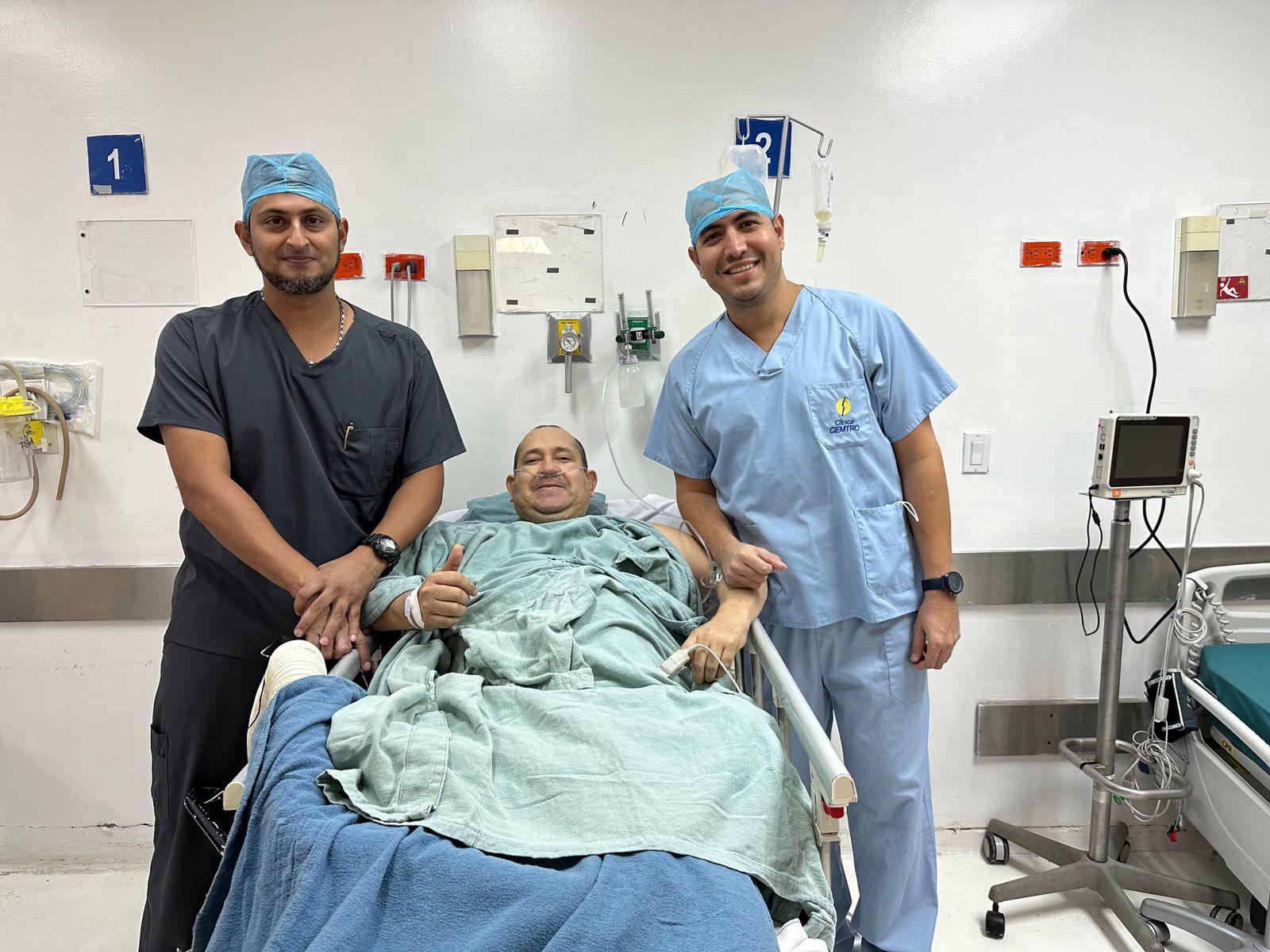 $!Realizan en el Hospital General de Culiacán primera cirugía en la que colocaron prótesis total de cadera bilateral