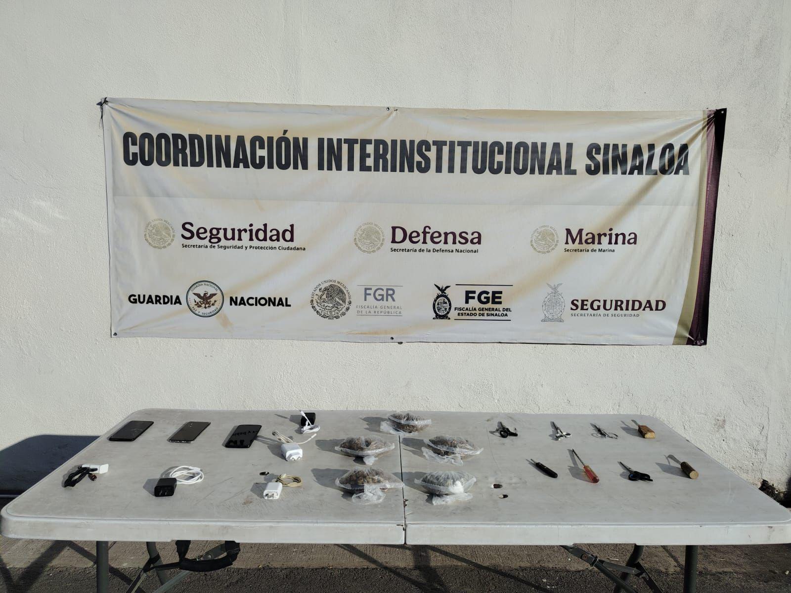 $!Decomisan celulares y drogas en revisión al penal de Aguaruto, en Culiacán