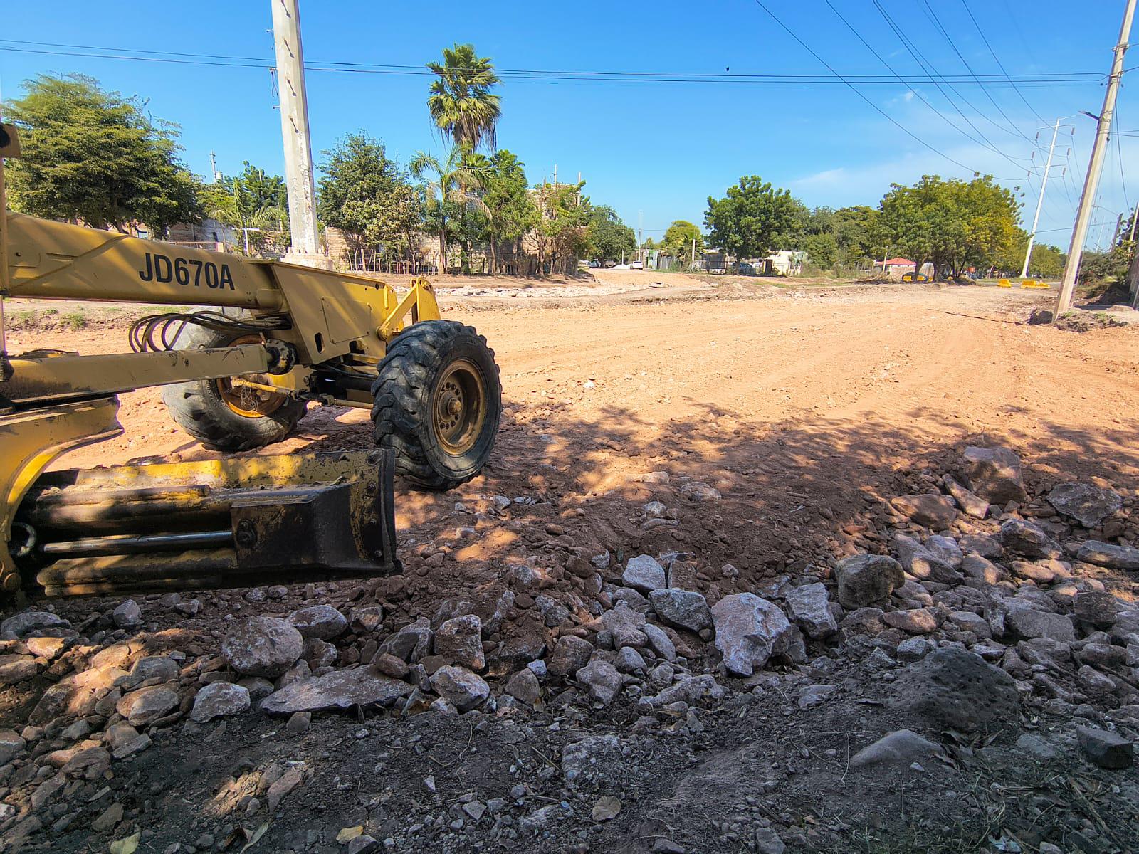 $!Proyectan inversión de $8 millones para pavimentar tramo del bulevar Pedro Anaya, en Los Mochis