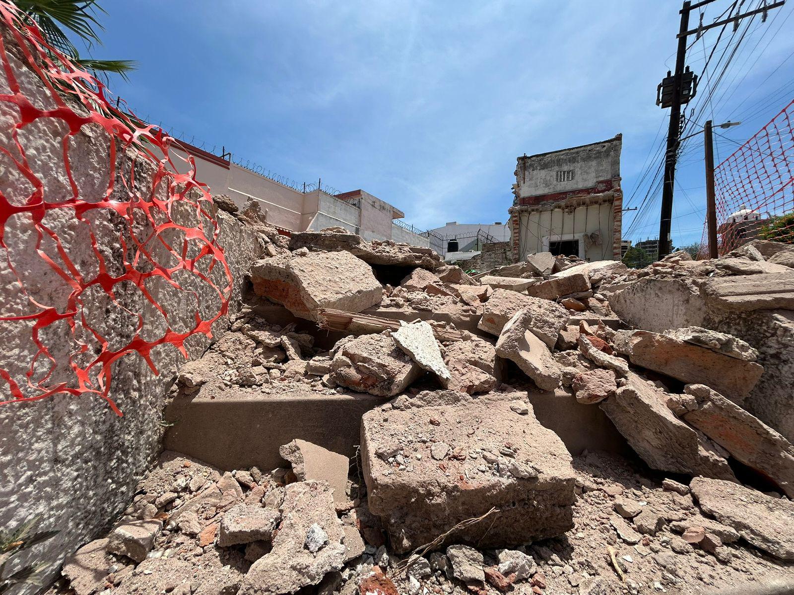 $!Critican demolición de finca antigua cerca del Centro Histórico de Mazatlán