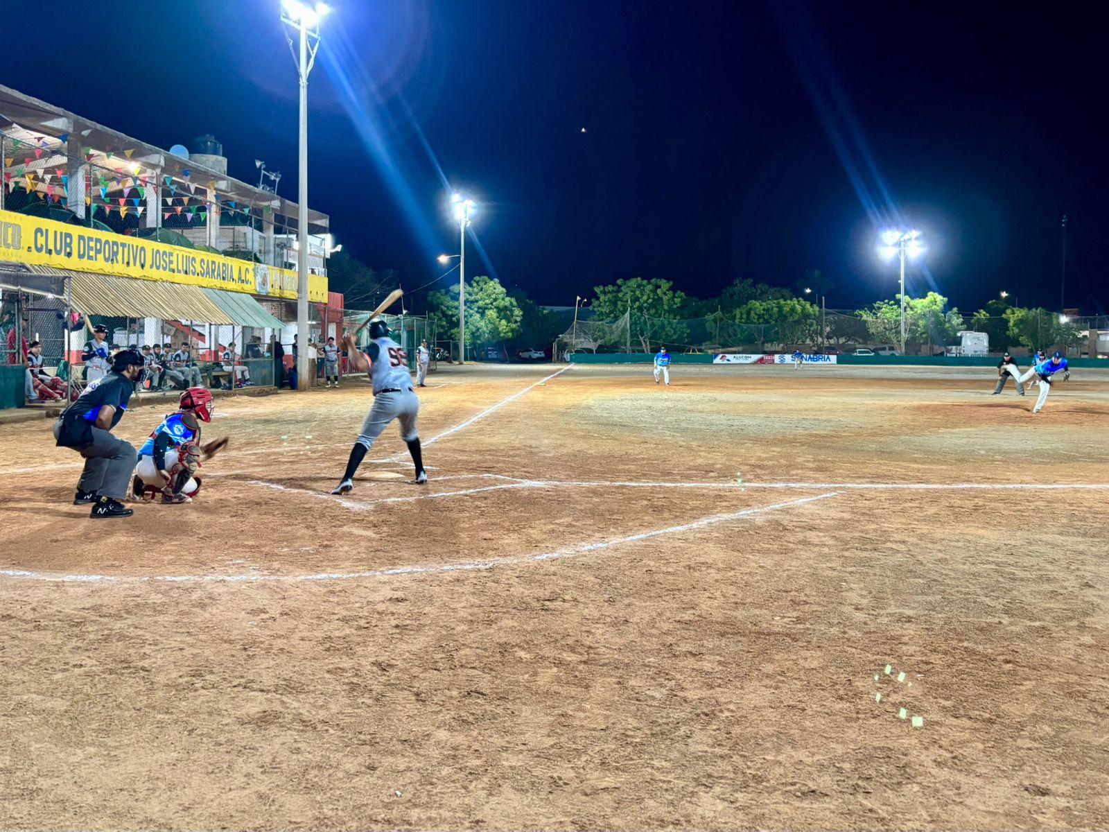 $!Camaroneros vencen a Jumapam en la Liga de Beisbol Clase Abierta