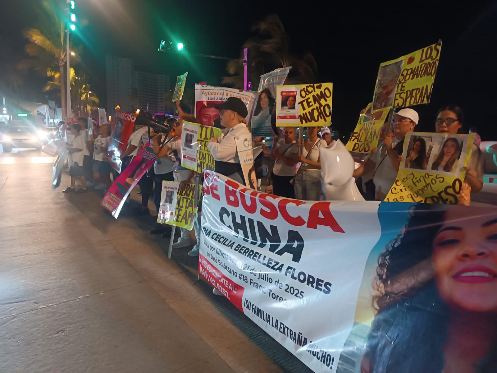 $!‘Nos hemos convertido en fichas de búsqueda en vida’: familiares de desaparecidos en Mazatlán