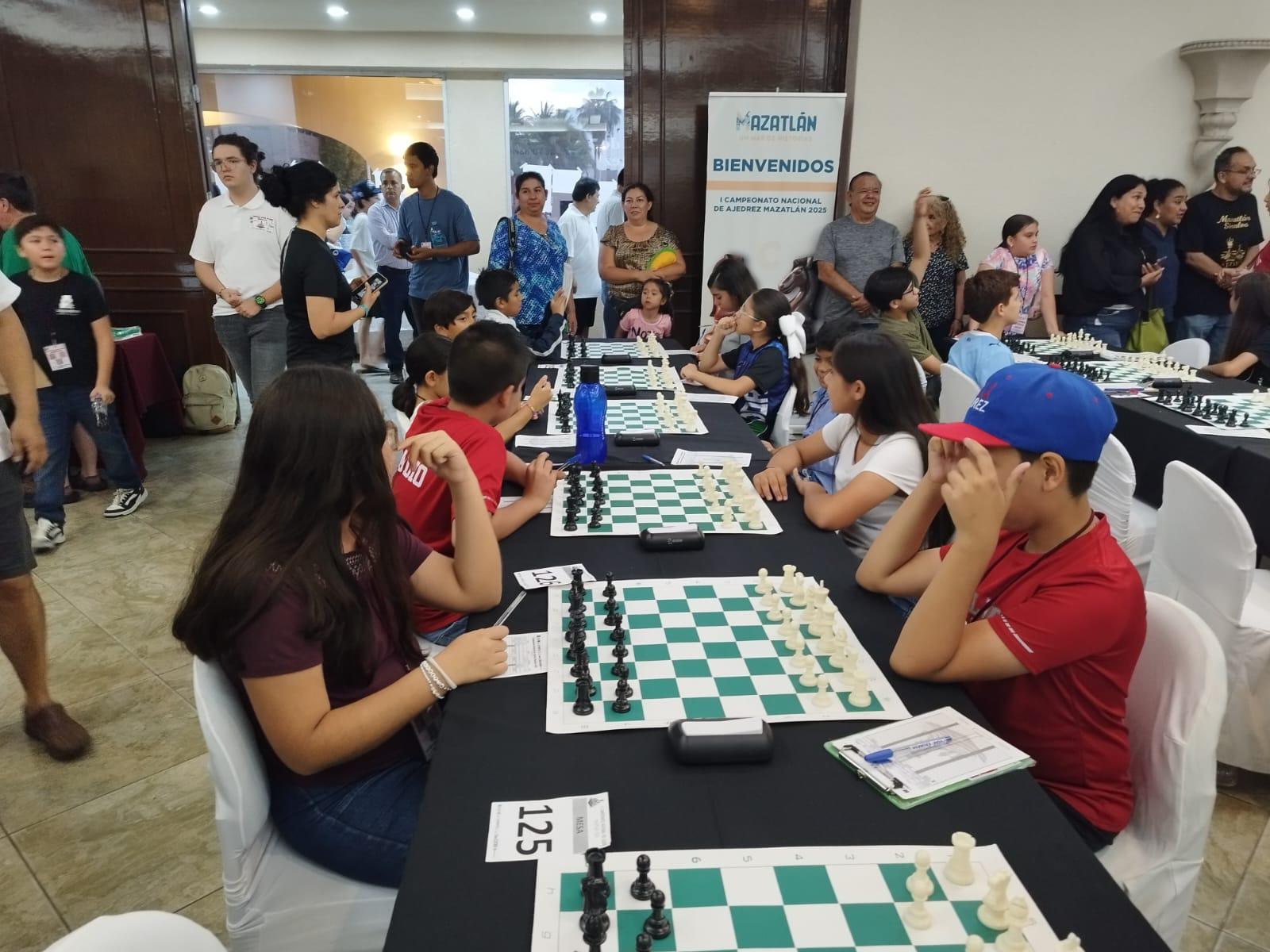 $!Mueven piezas en Nacional de Ajedrez Mazatlán 2025