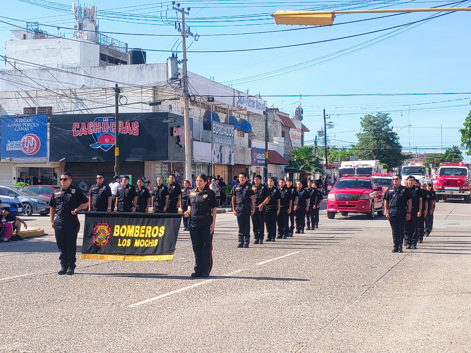 $!Ahome celebra el 216 aniversario del inicio de la Independencia con desfile cívico militar