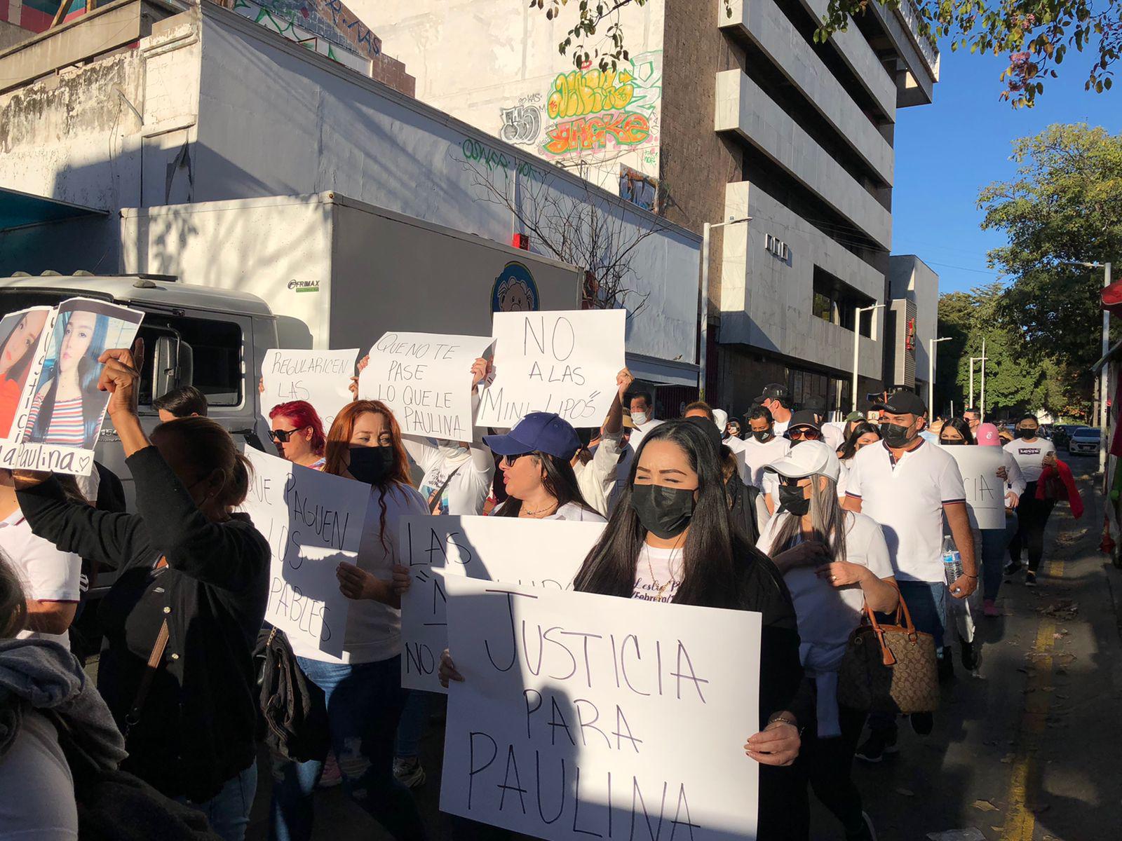 $!En Culiacán, familiares y amigos de Lesly Paulina exigen justicia por su fallecimiento