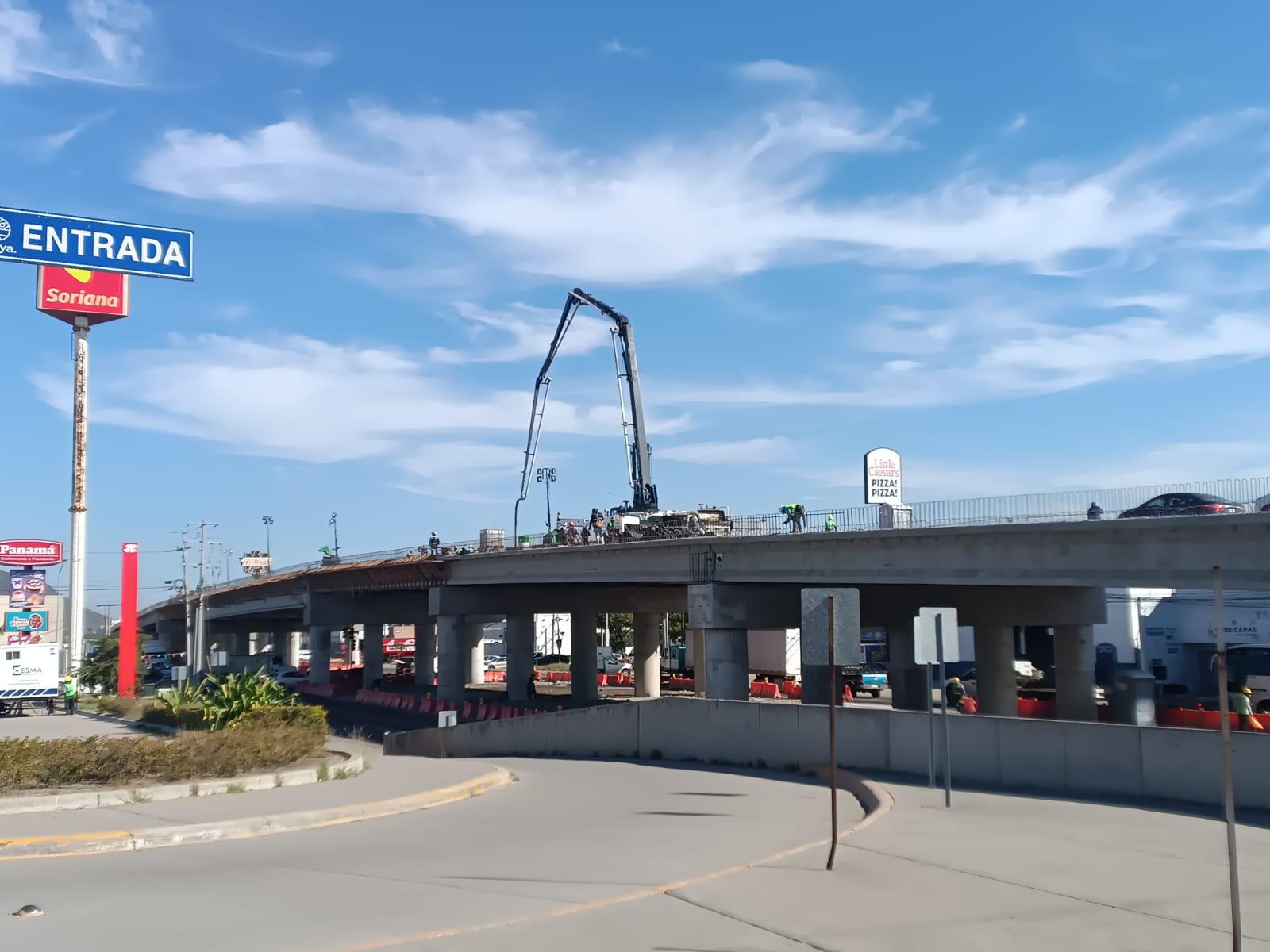 $!Reanudan construcción en el paso superior vehicular al norte de Mazatlán