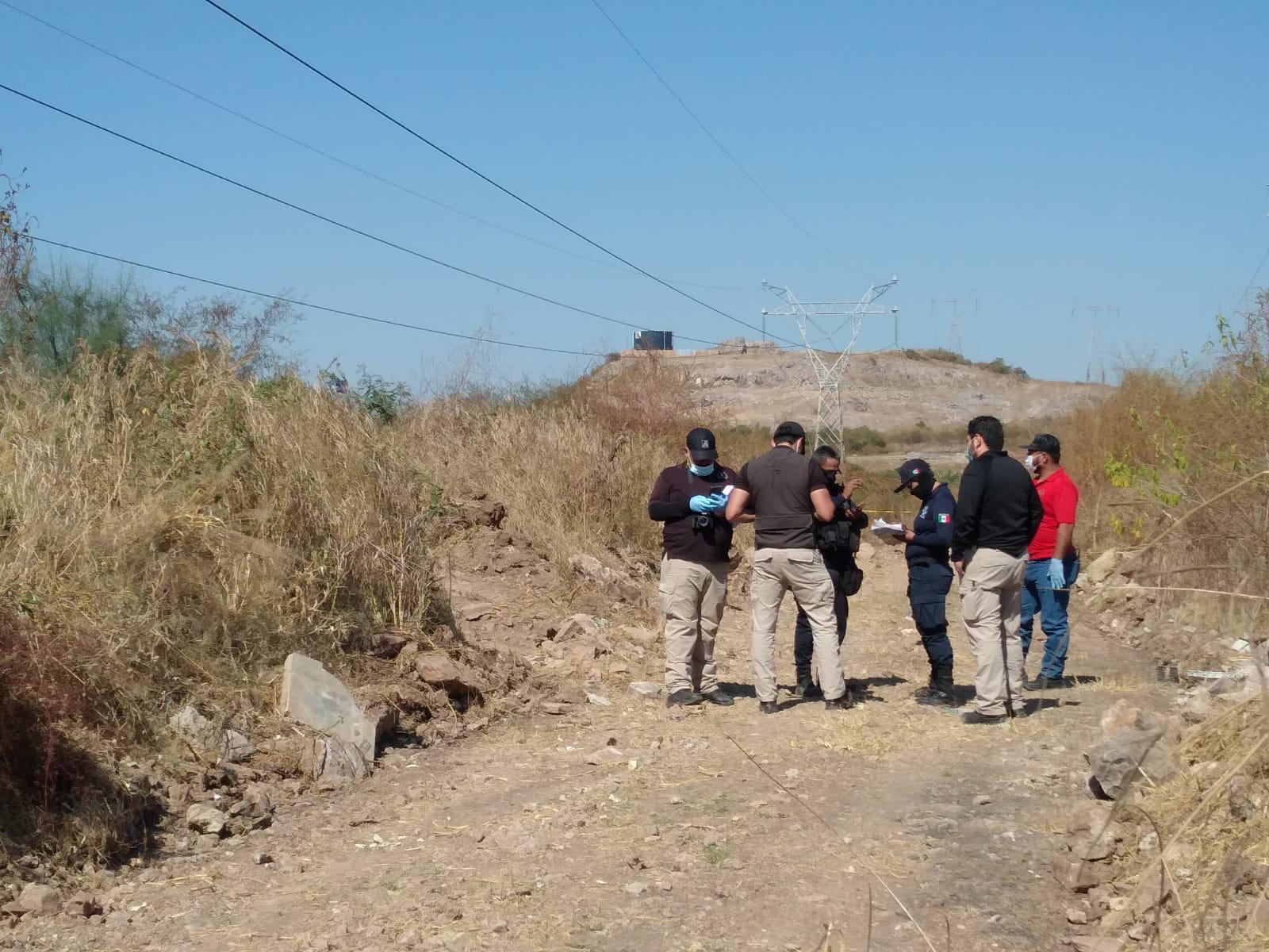 $!Hallan a un hombre electrocutado al sur de Culiacán