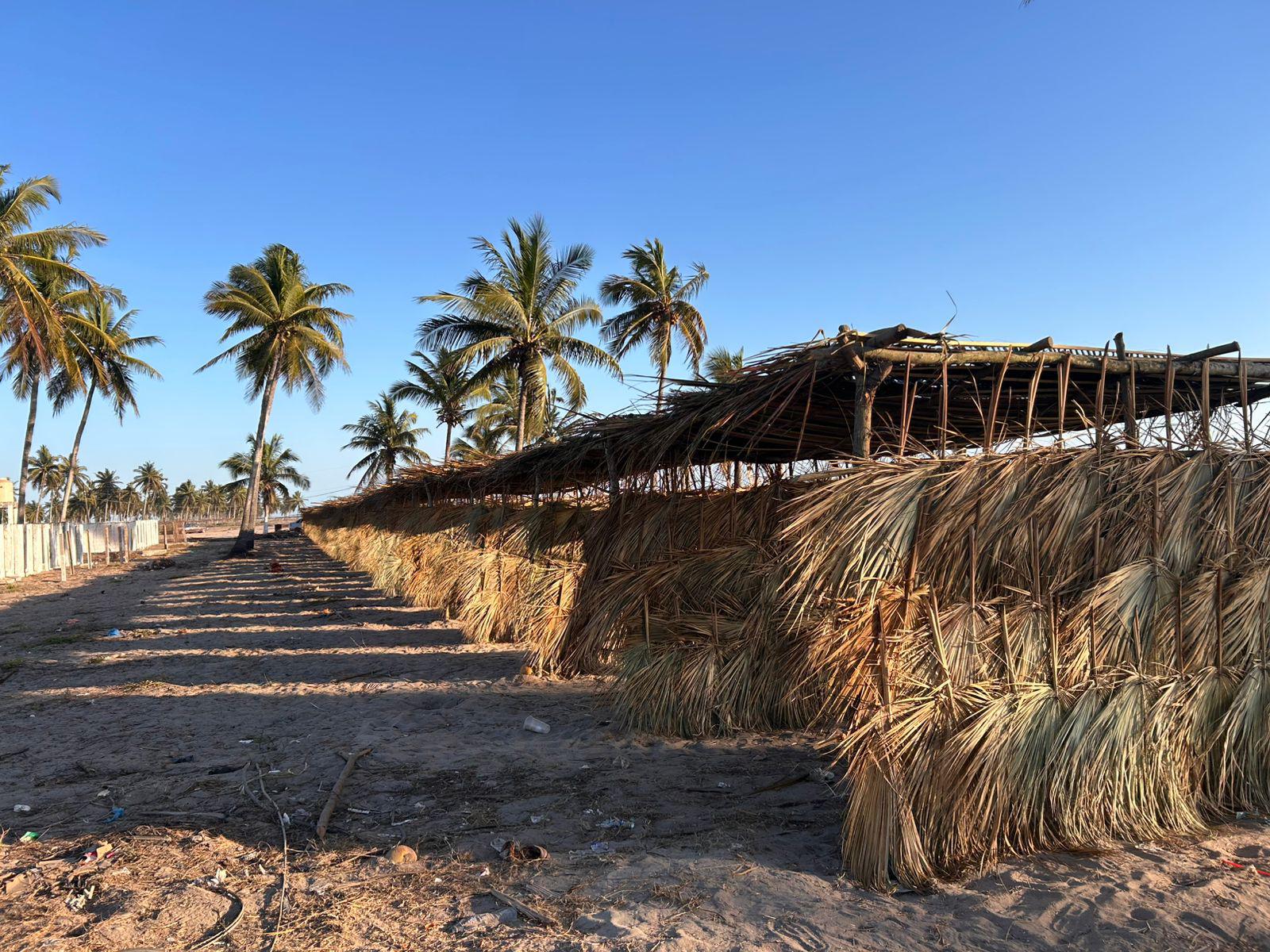 $!Avanza construcción de enramadas para las Fiestas del Mar de Las Cabras en Escuinapa