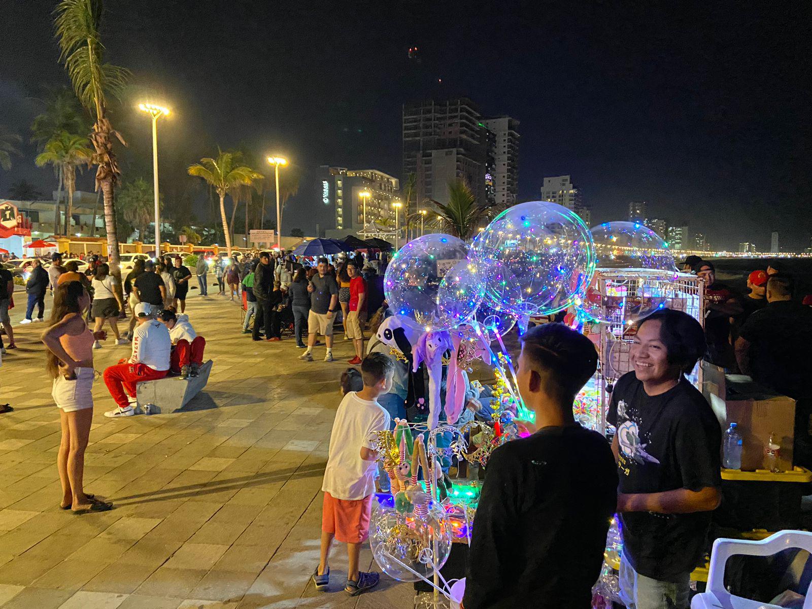 $!‘Mazatlán es un paraíso para vacacionar, está muy bonito’, dice familia de San Diego