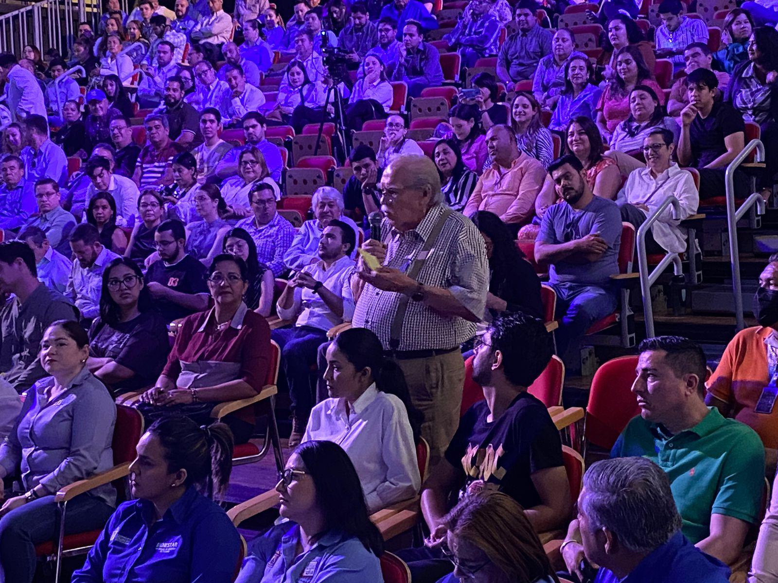 $!Hay siete años para optimizar vialidad en Culiacán, exponen en foro