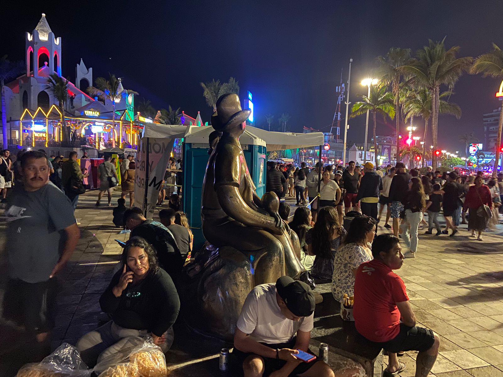 $!‘Mazatlán es un paraíso para vacacionar, está muy bonito’, dice familia de San Diego