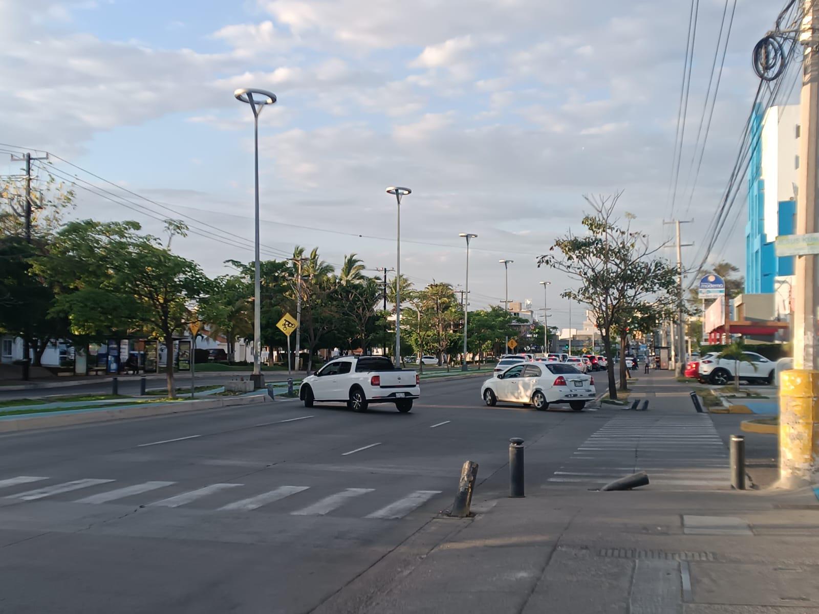 $!Partido de la Selección Mexicana baja el tráfico vehicular en calles de Mazatlán