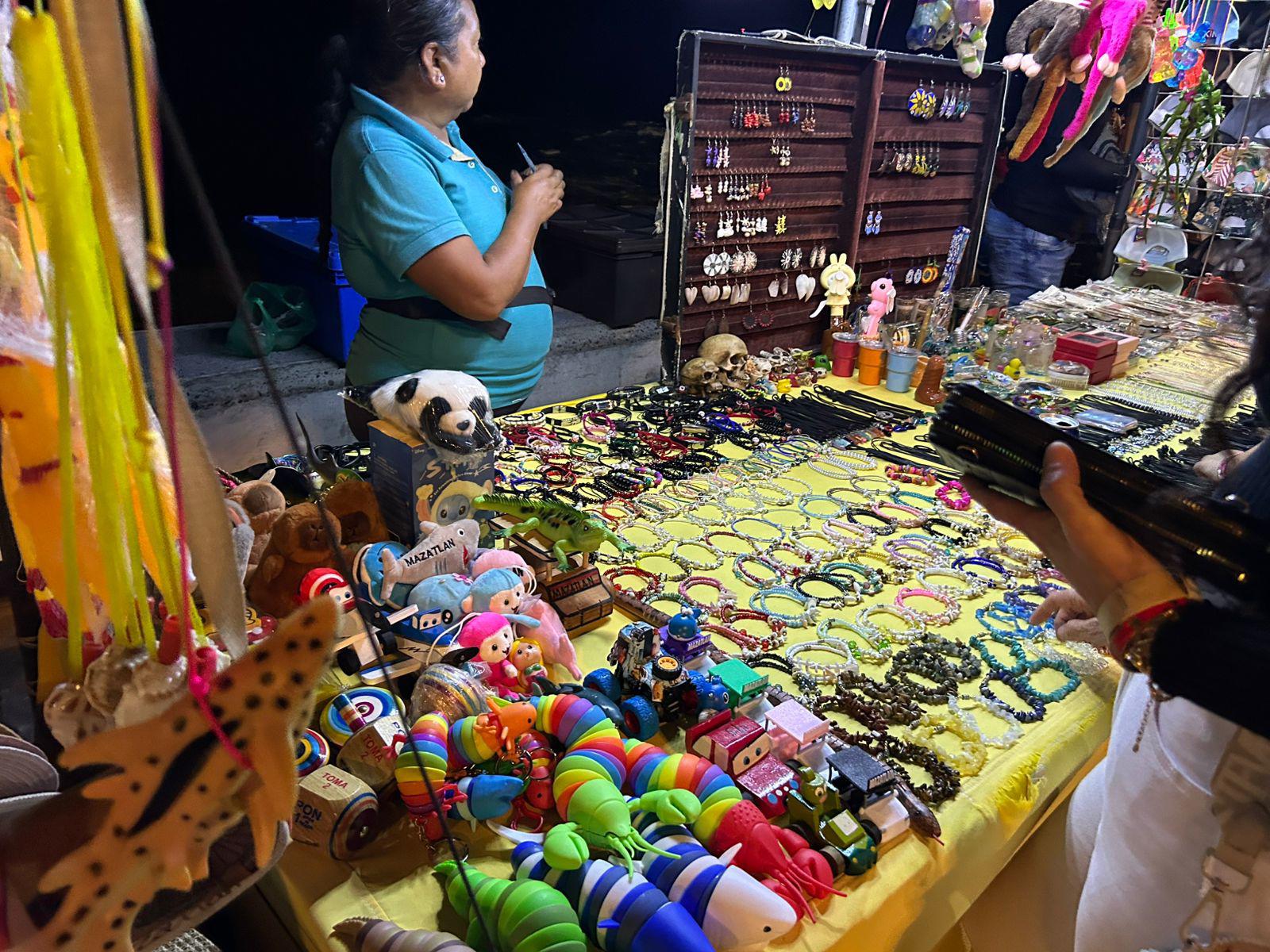 $!Tiene Mazatlán un fin de semana con alta afluencia turística