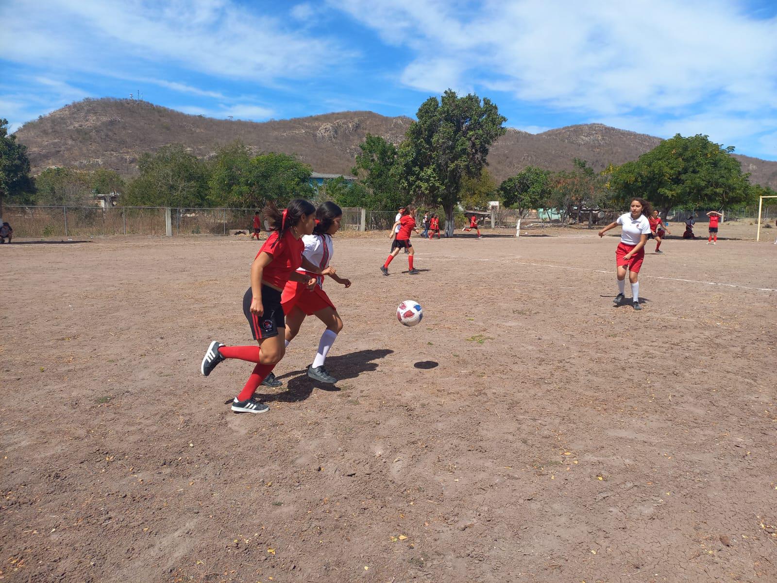 $!Apoya Imdec los Juegos Deportivos de Telesecundaria en Baila