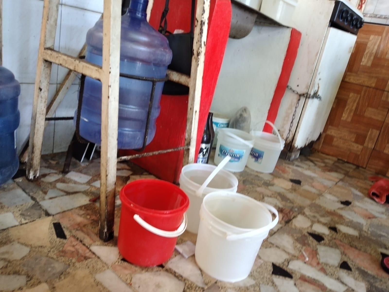 $!Podrían cerrar restaurantes del Mercado Pino Suárez, en Mazatlán, si se prolonga el desabasto de agua