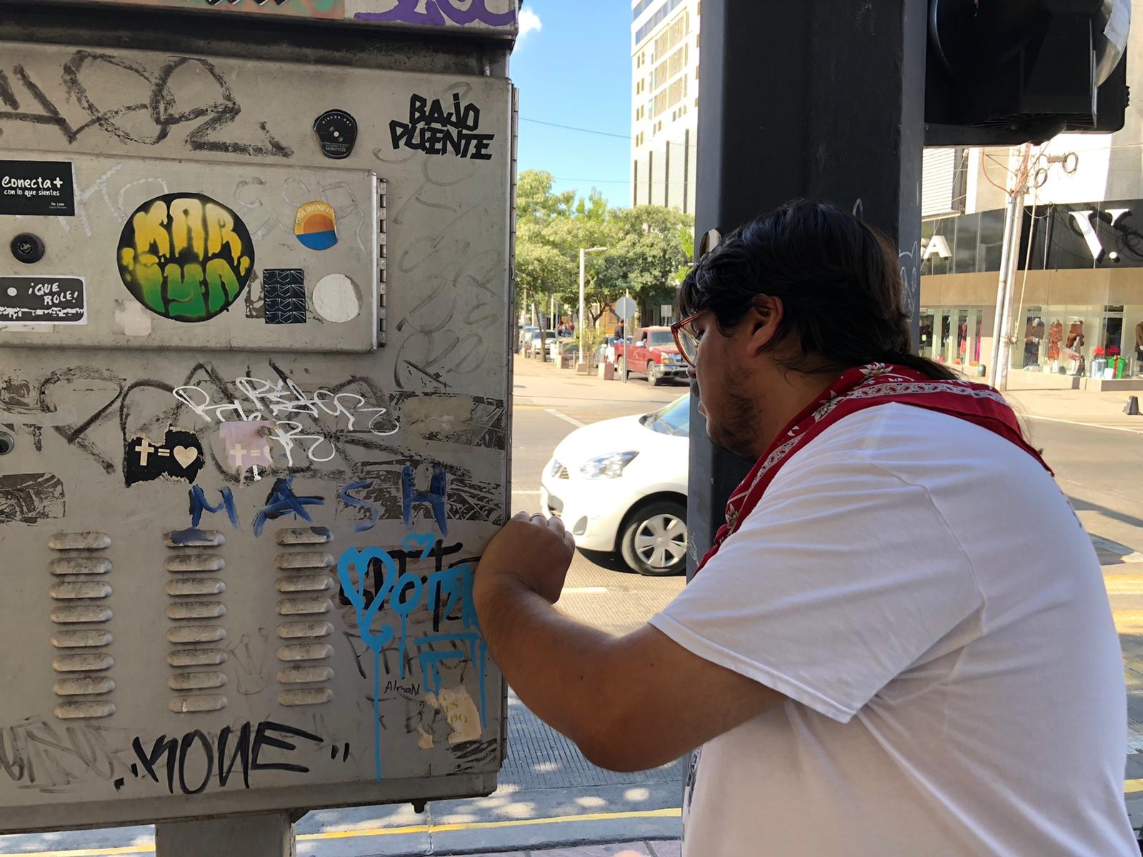 $!Colocan familiares una silla vacía, para no olvidar a sus desaparecidos