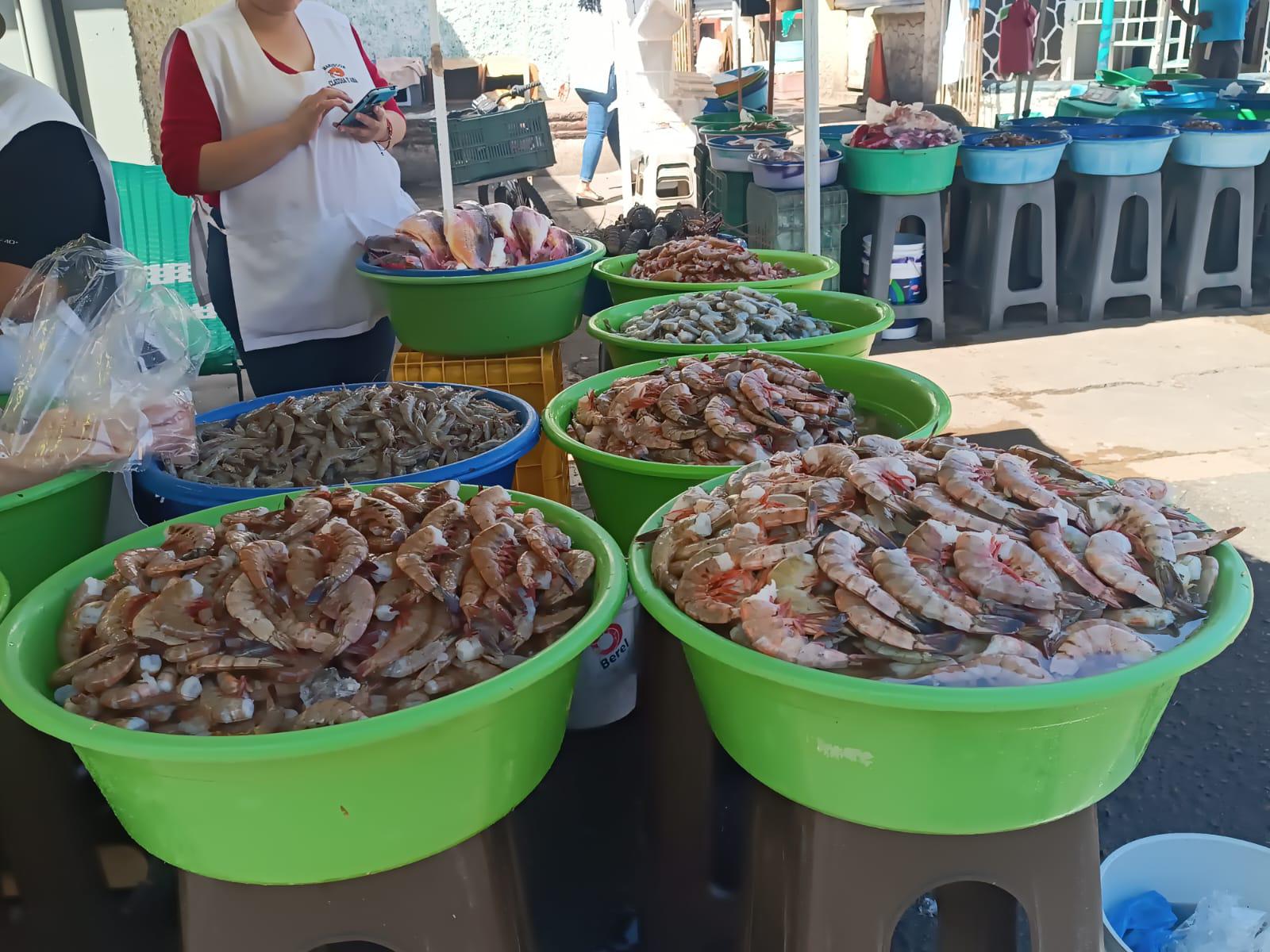 $!Reportan pescadores y ‘changueras’ pocas ventas pese a ser temporada de Cuaresma