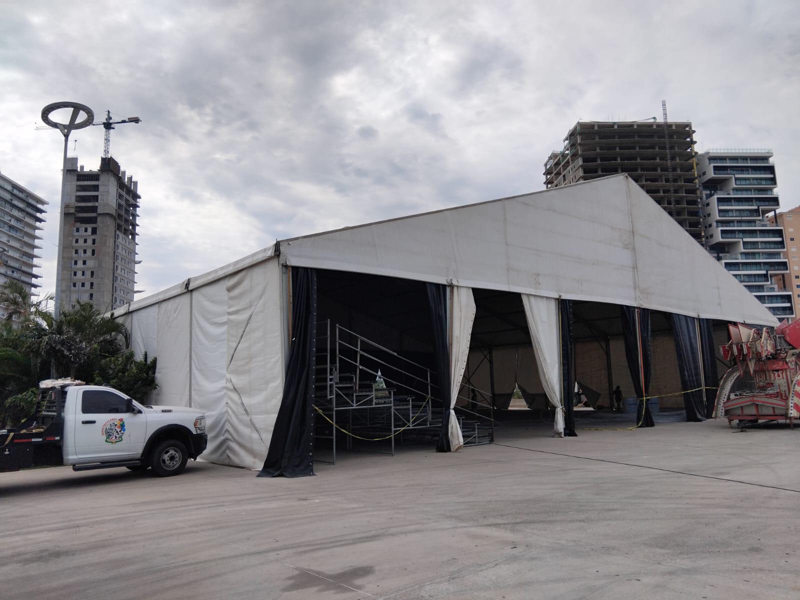 $!Avanza instalación de la Villa Navideña 2025 en Mazatlán