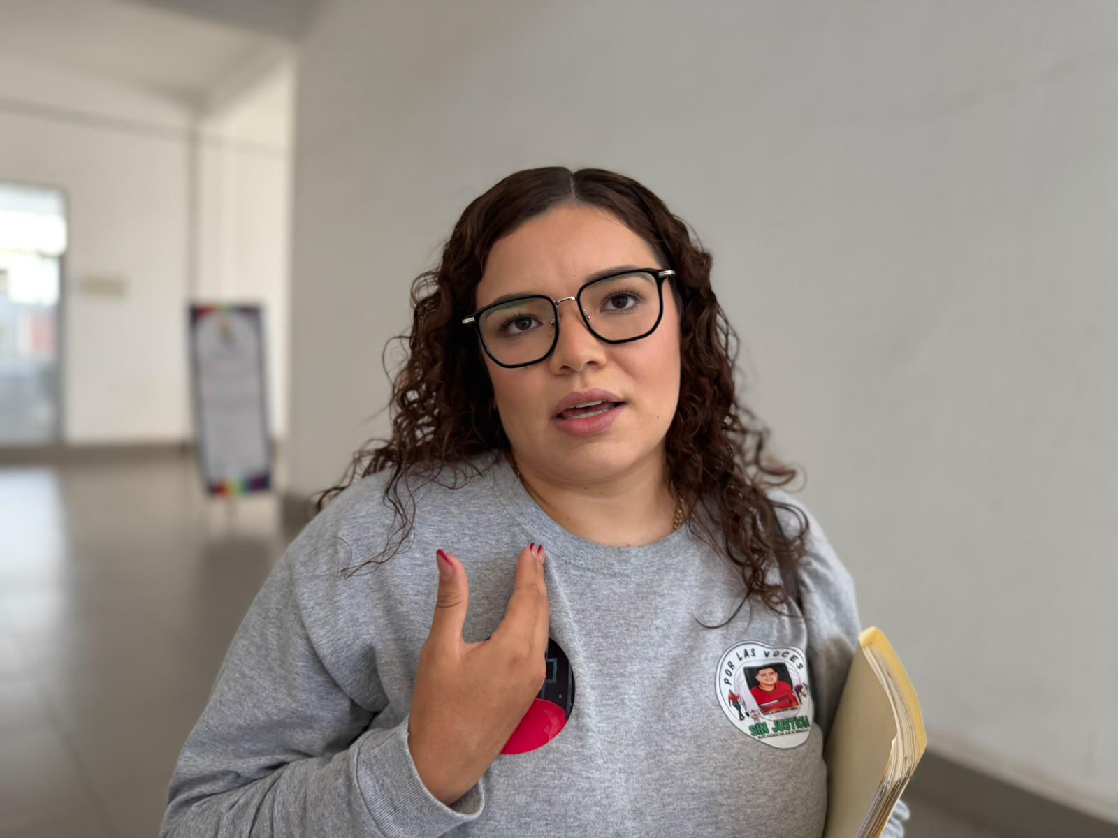 $!Se compromete Graciela Domínguez a revisar denuncias de madres buscadoras en el sur de Sinaloa