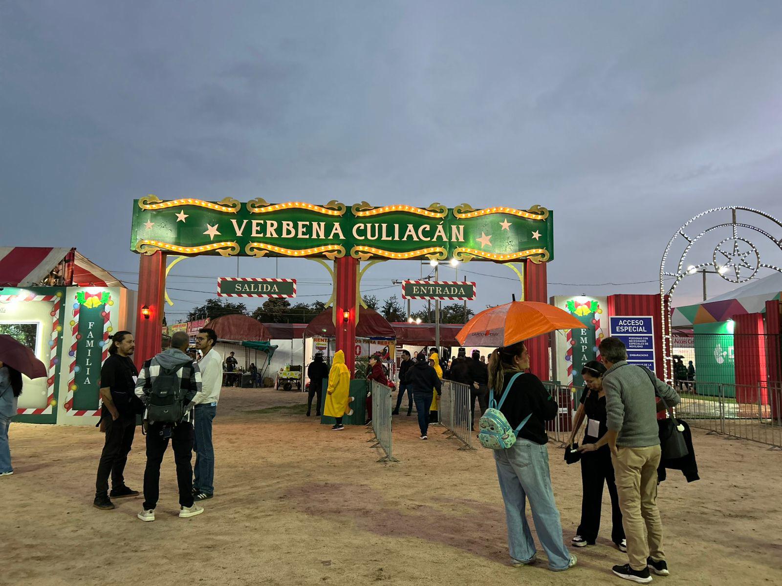 $!Arranca la Verbena Popular 2025 en Culiacán con Villa Navideña