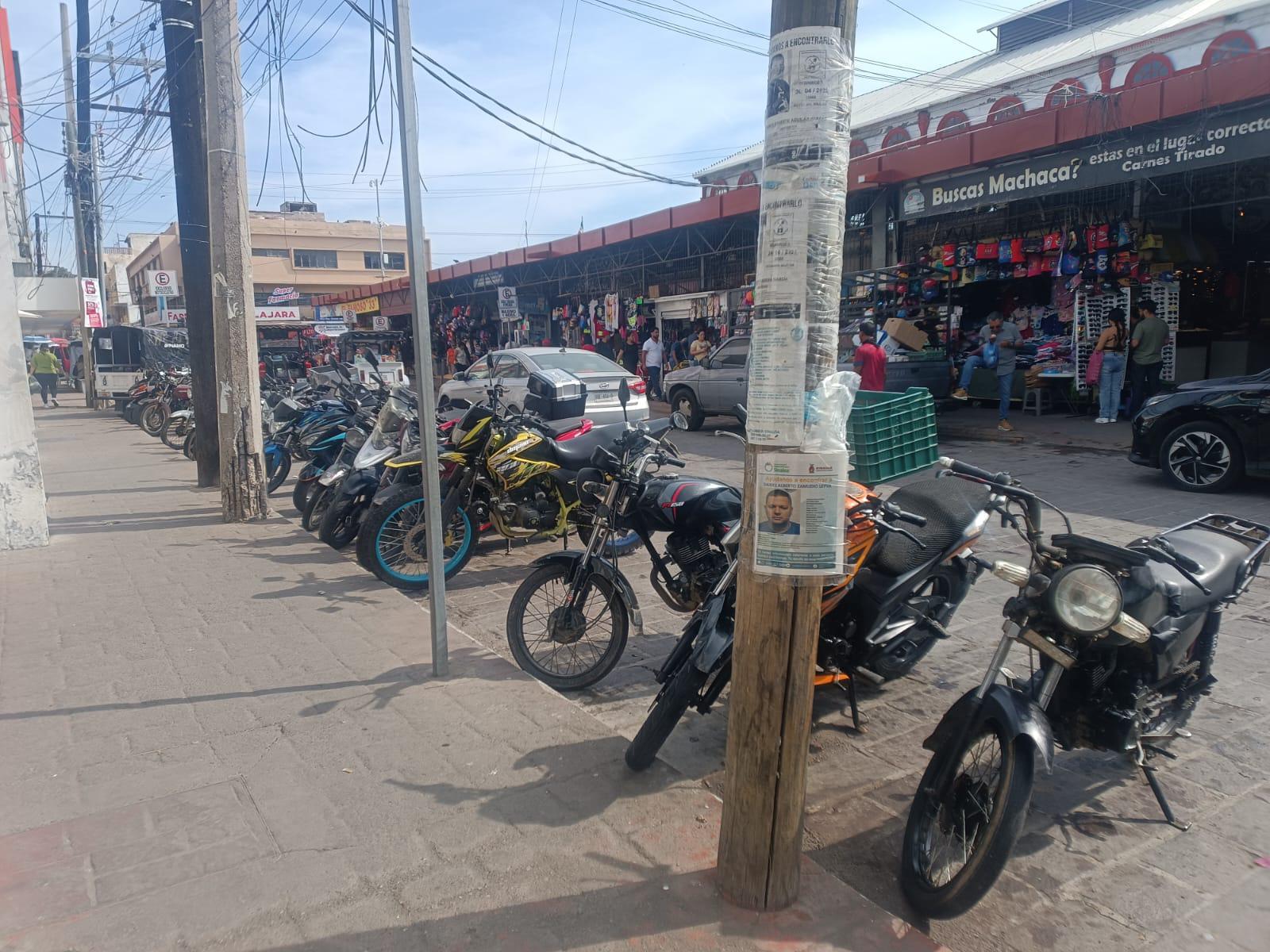 $!Comerciantes de la Melchor Ocampo temen afectaciones por electrificación del mercado Pino Suárez