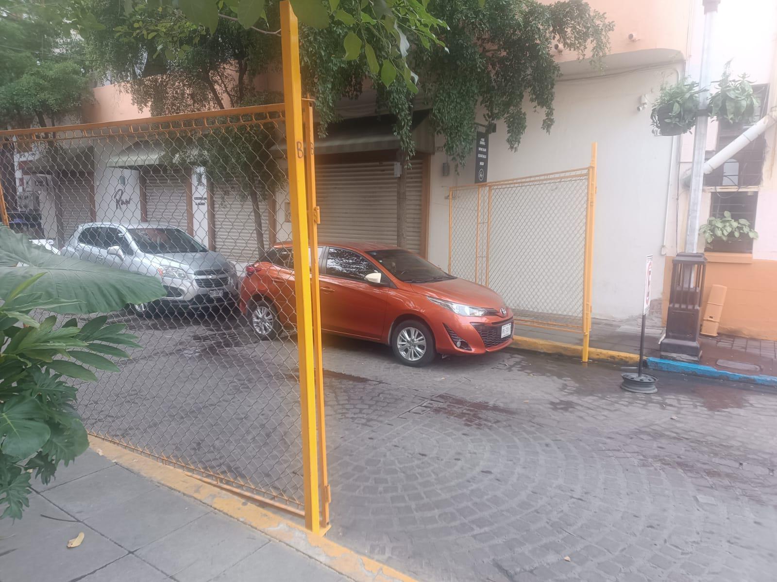 $!Entradas a la Machado ya lucen enrejado metálico previo al Carnaval