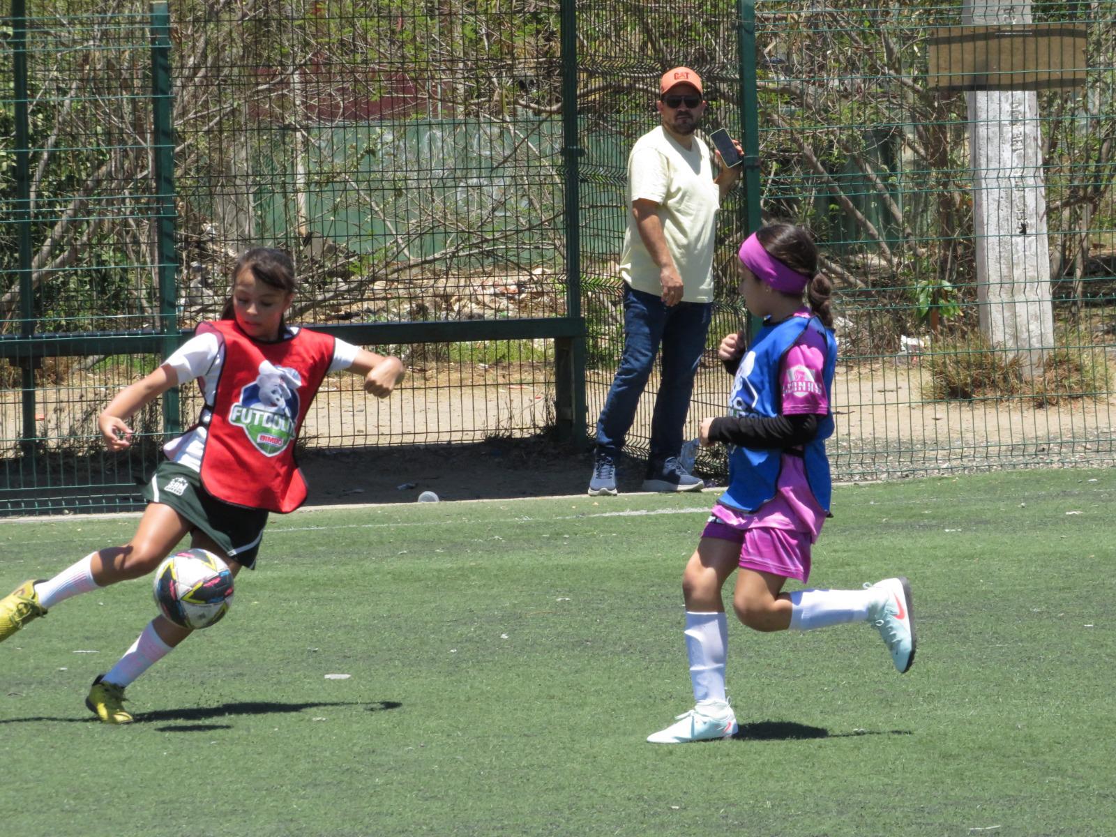 $!Avanza Colegio Montfort a cuartos de final en el Futbolito Bimbo