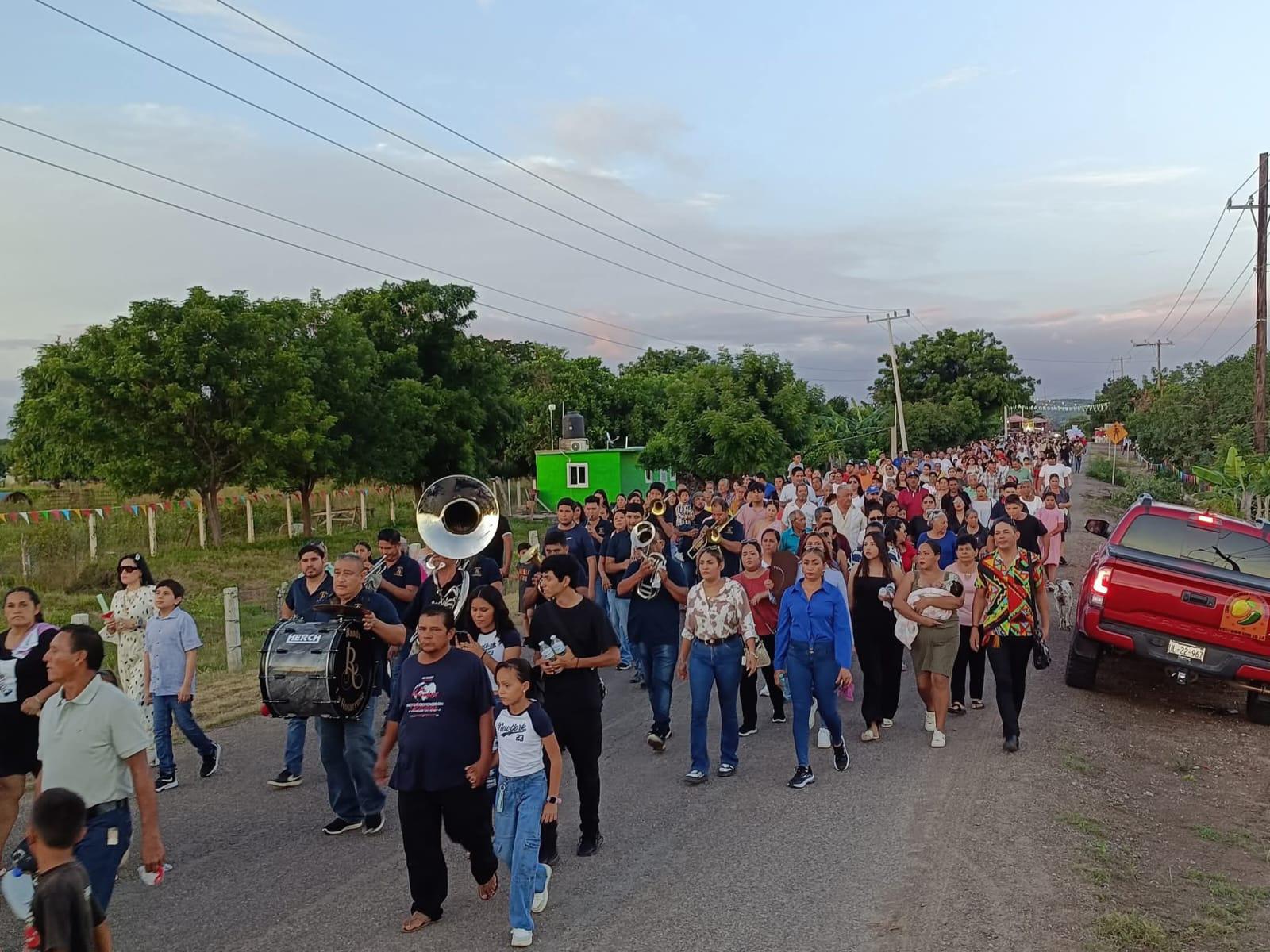 $!Viven fiesta patronal de la Virgen del Rosario en La Pedregosa, Rosario