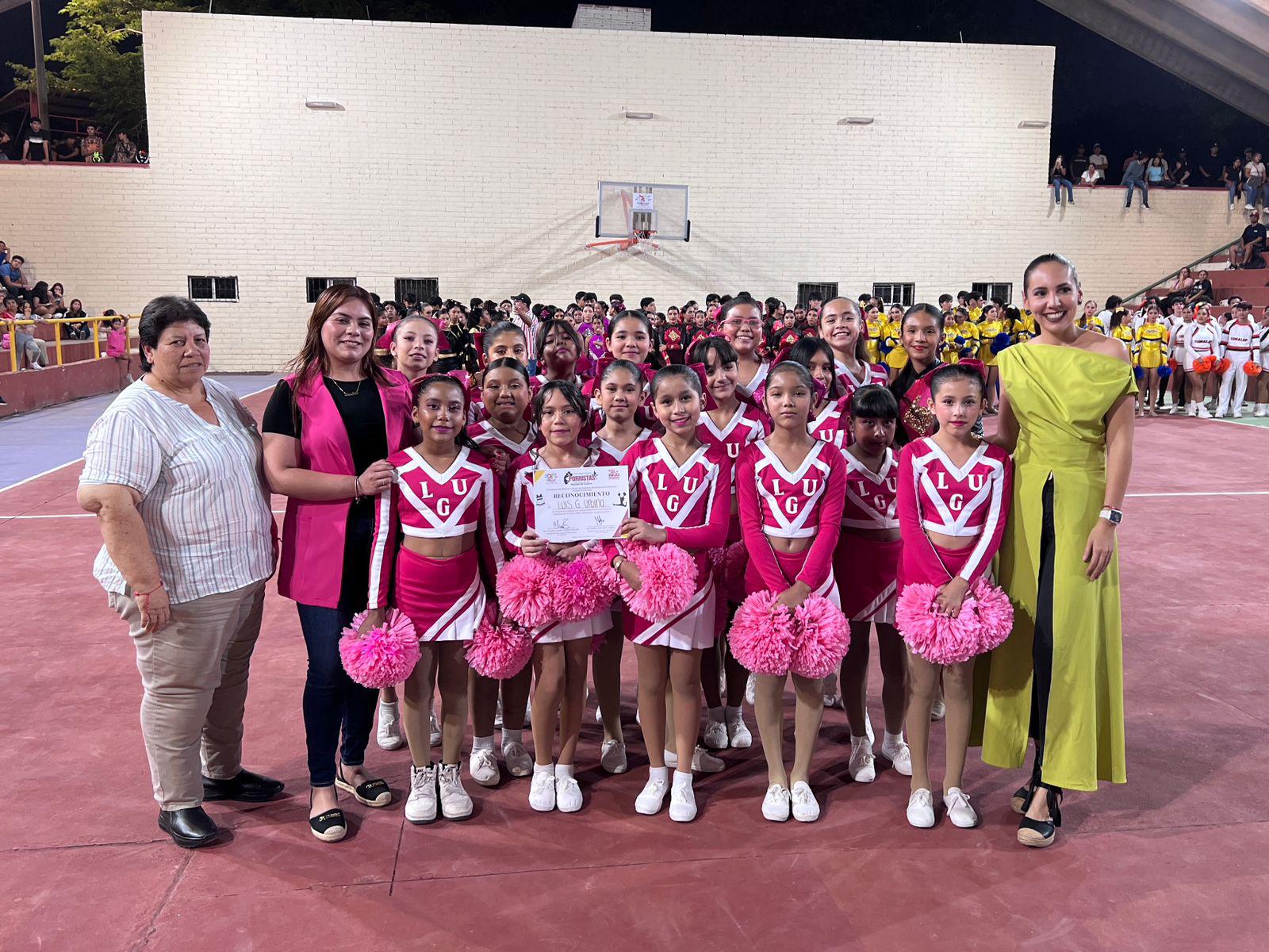 $!Prepa UAS y Secundaria Maestro Julio Hernández, ganadoras del concurso de porristas en Rosario