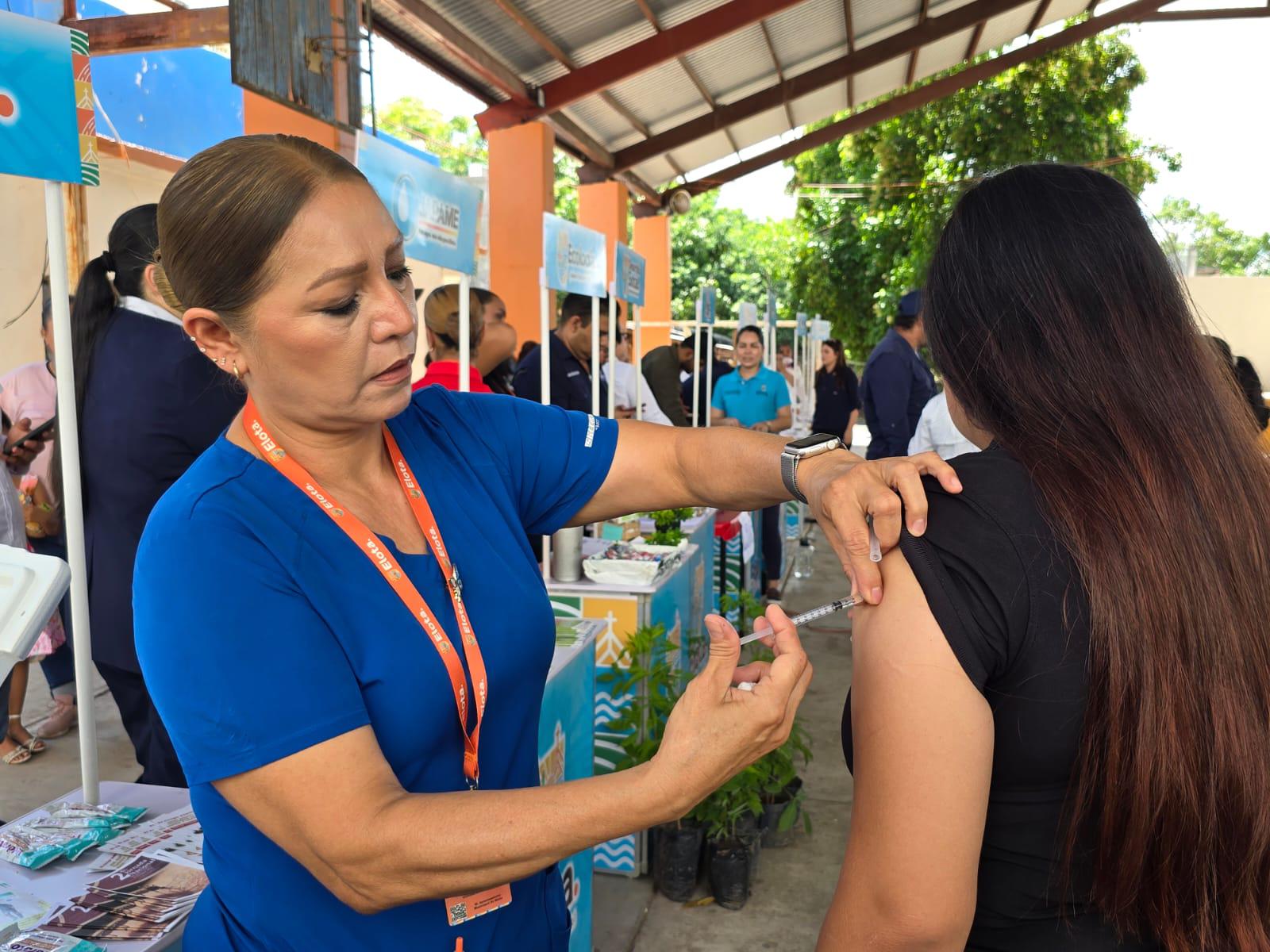 $!Jornada Médica de Primer Contacto acerca servicios de salud en El Espinal, Elota