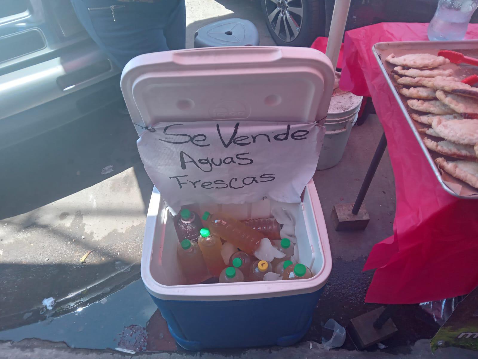 $!Busca Eloísa celebrarle los 15 años a su hija Karlita; madruga a vender en la Juárez