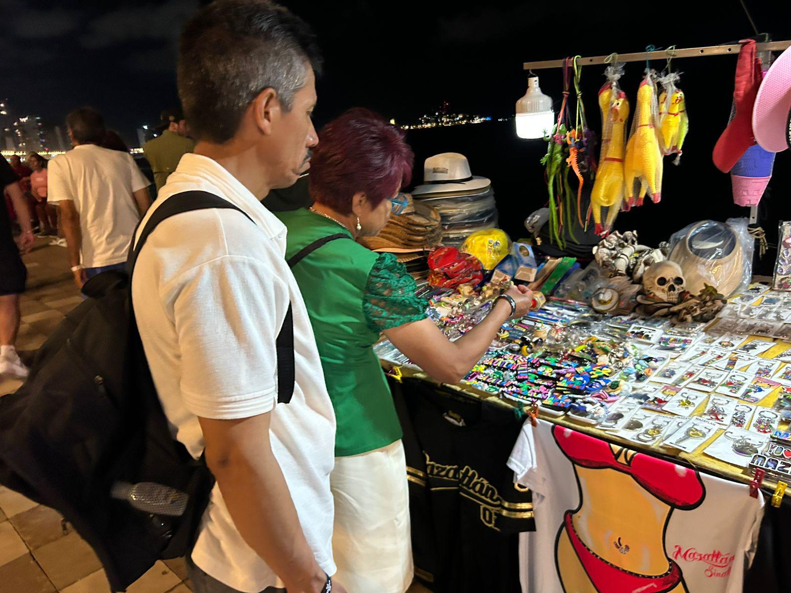 $!Tiene Mazatlán un fin de semana con alta afluencia turística