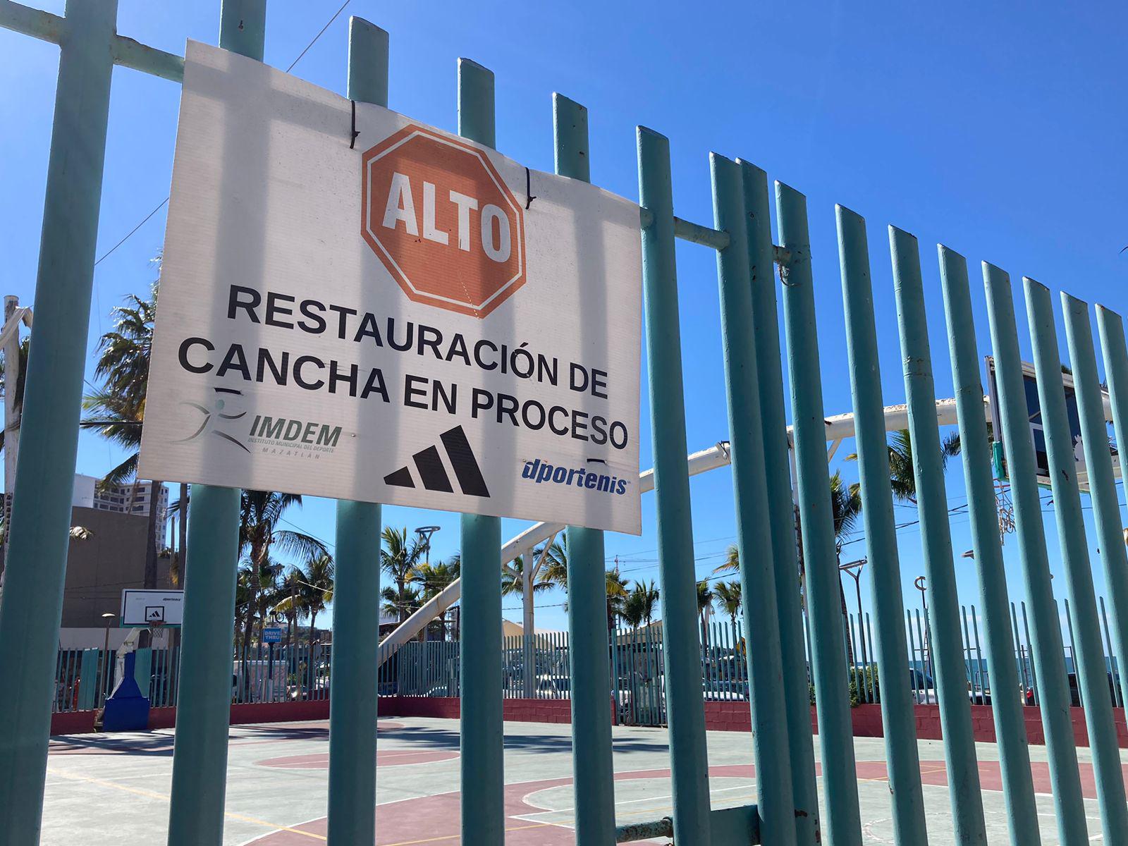 $!Entregarán en enero la cancha Martiniano Carvajal en Mazatlán