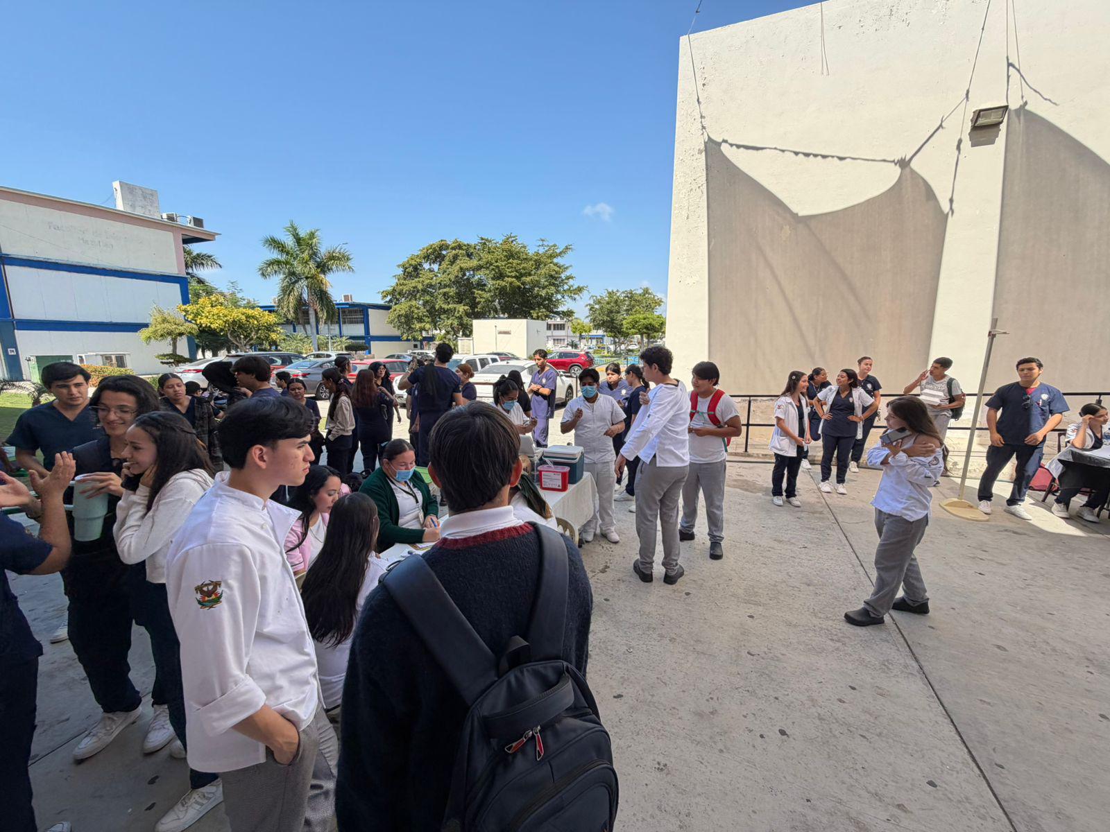 $!Promueven hábitos saludables en Feria de la Salud organizada por Gastronomía y Nutrición de la UAS en Mazatlán