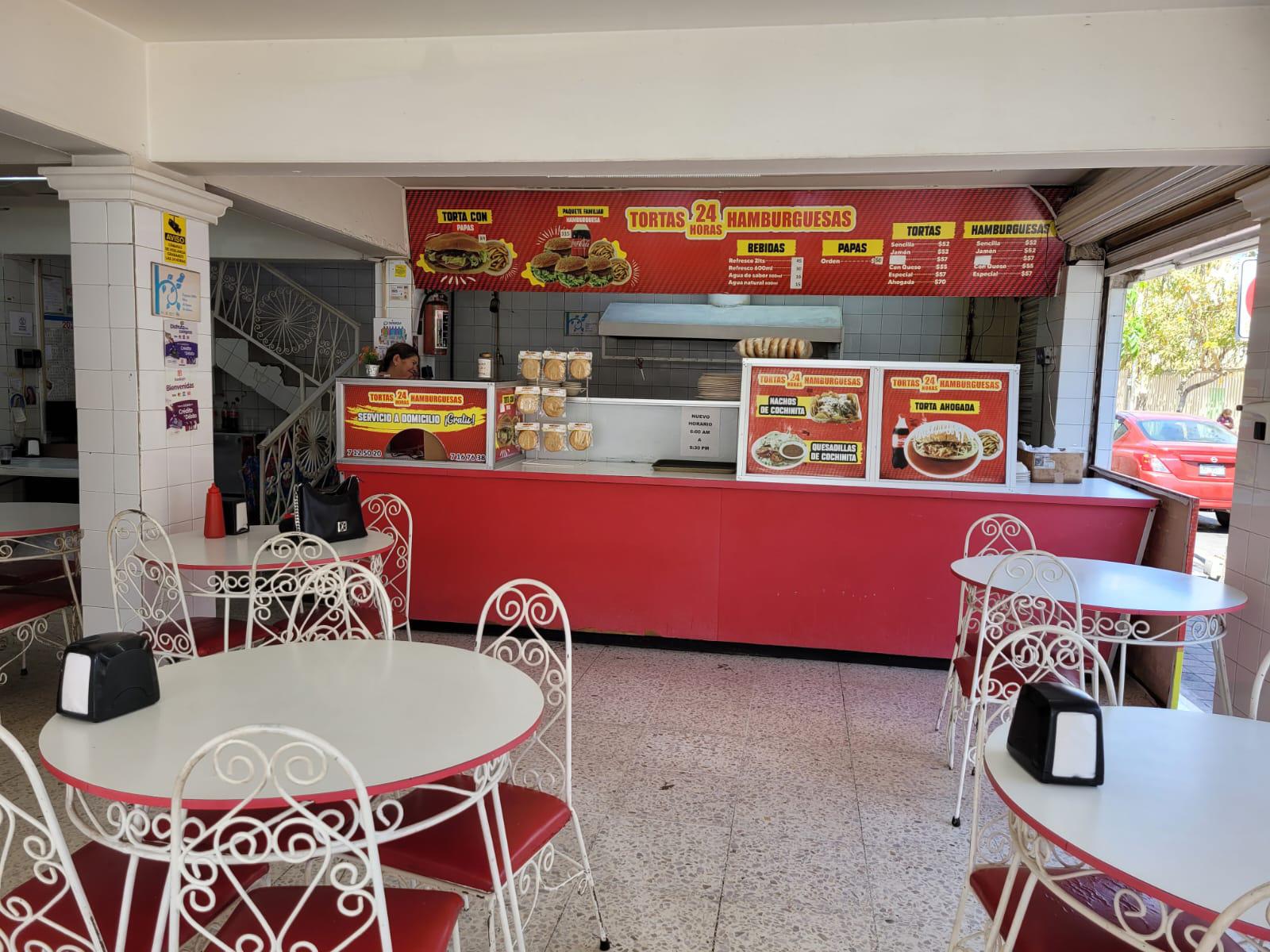 $!Tortas 24 Horas cierra de noche por violencia en Culiacán