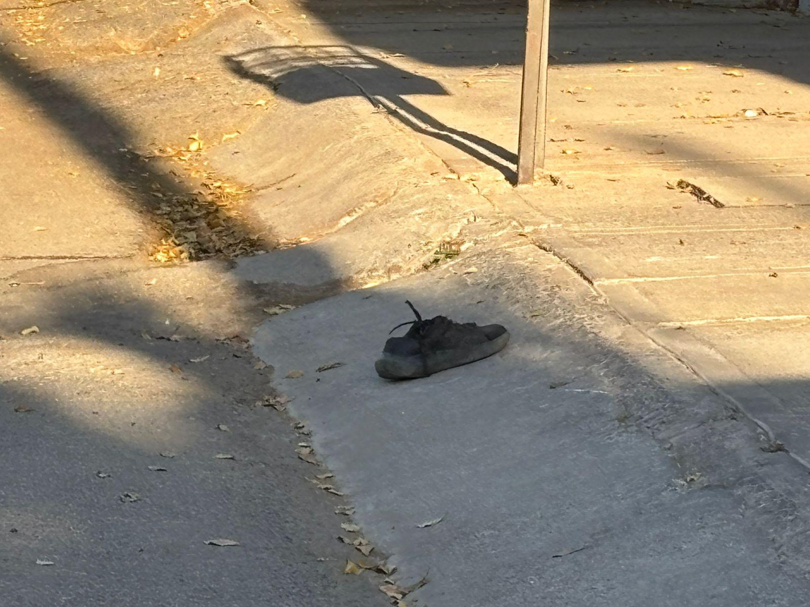 $!Persiguen y asesinan a balazos a un hombre en el fraccionamiento Nueva Galicia, en Culiacán