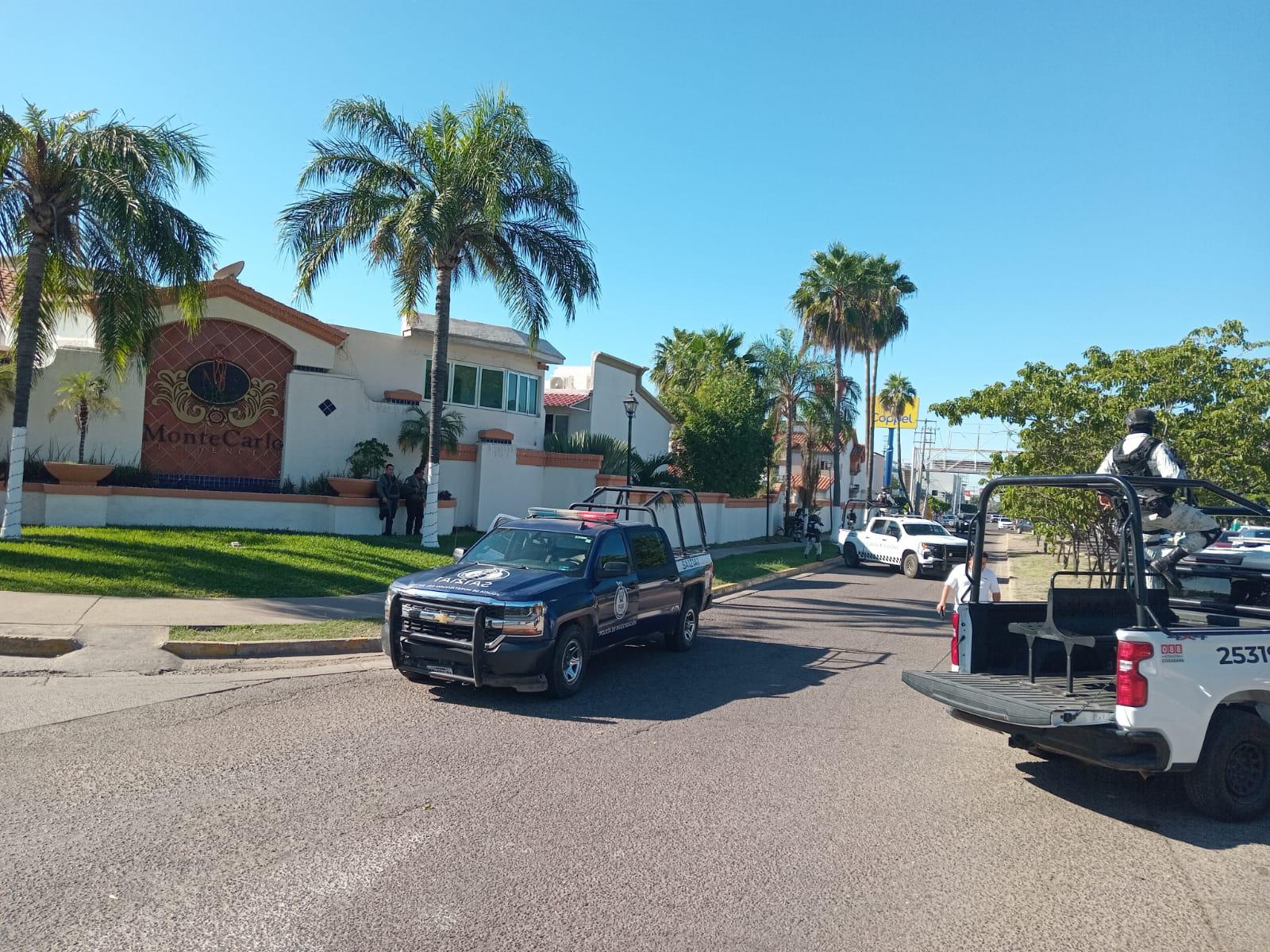 $!Montan militares y agentes operativo en residencial Montecarlo, en Culiacán