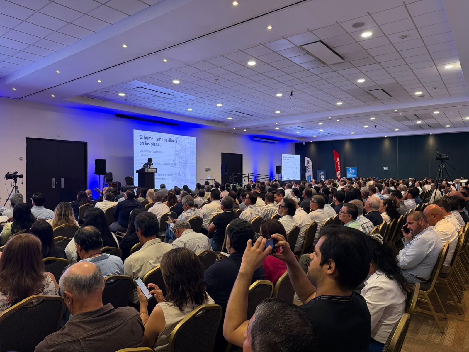 $!Reúne Mazatlán a especialistas de todo el País en el XXIII Congreso Nacional de Directores Responsables de Obra