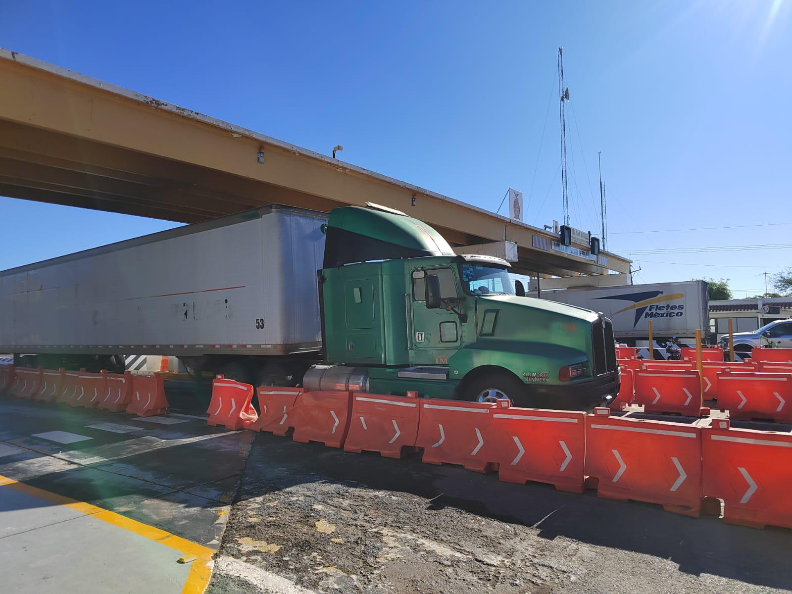 $!Mantiene plantón el sector agrícola