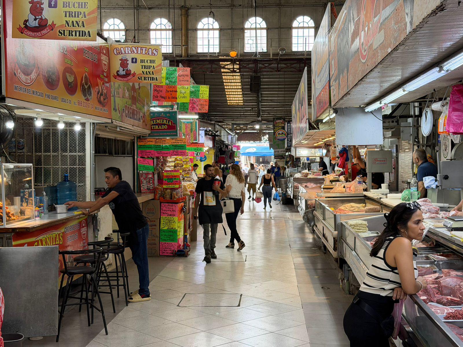 $!Disminuye la afluencia en el Mercado Pino Suárez durante el debut mundialista de México