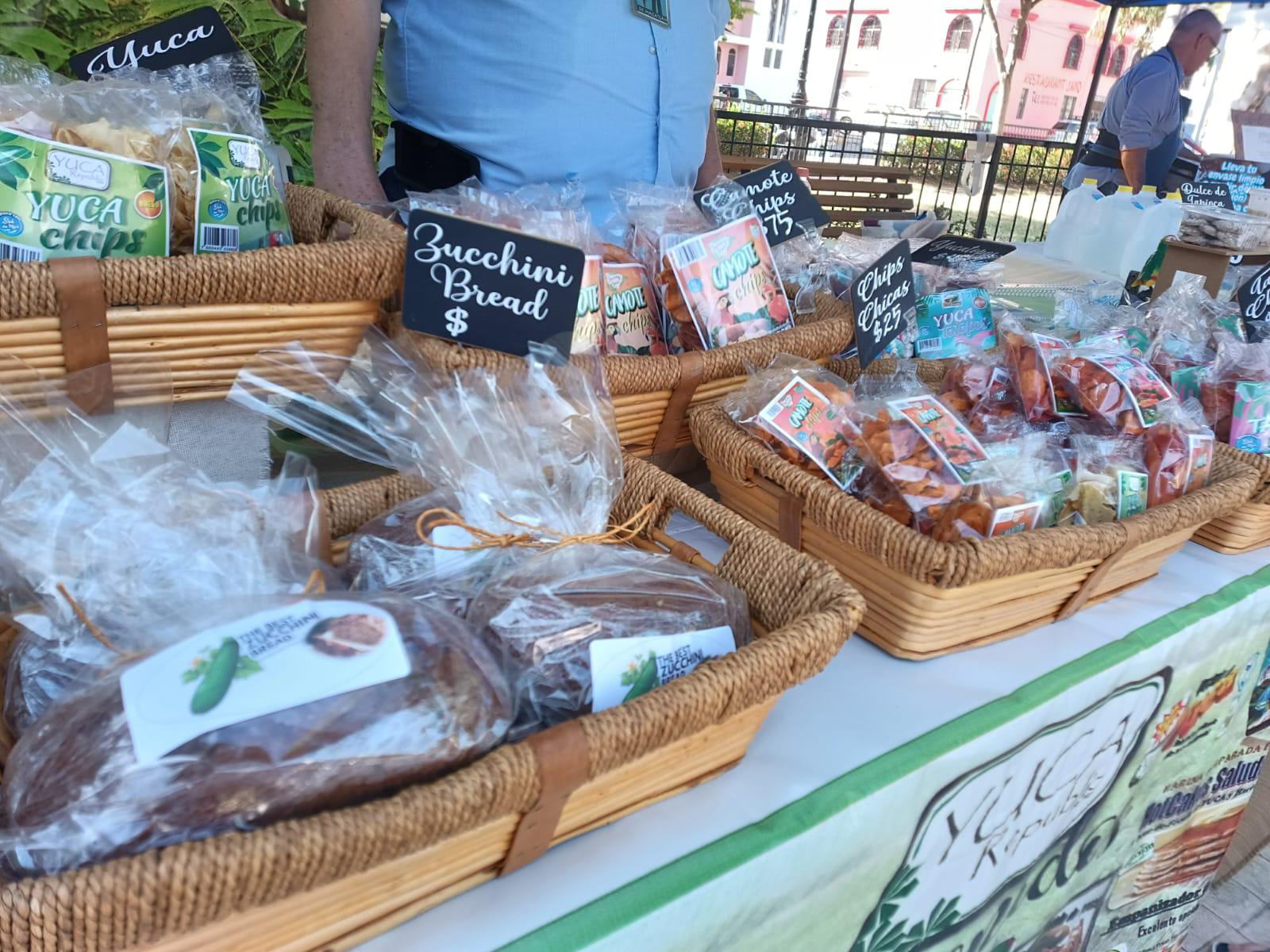 $!Con productos saludable y libres de químicos, dan apertura a una nueva temporada del Mercado Orgánico de Mazatlán