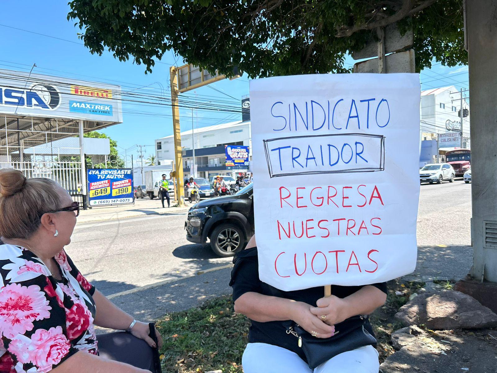 $!Maestros jubilados de la UAS exigen respeto a sus derechos laborales