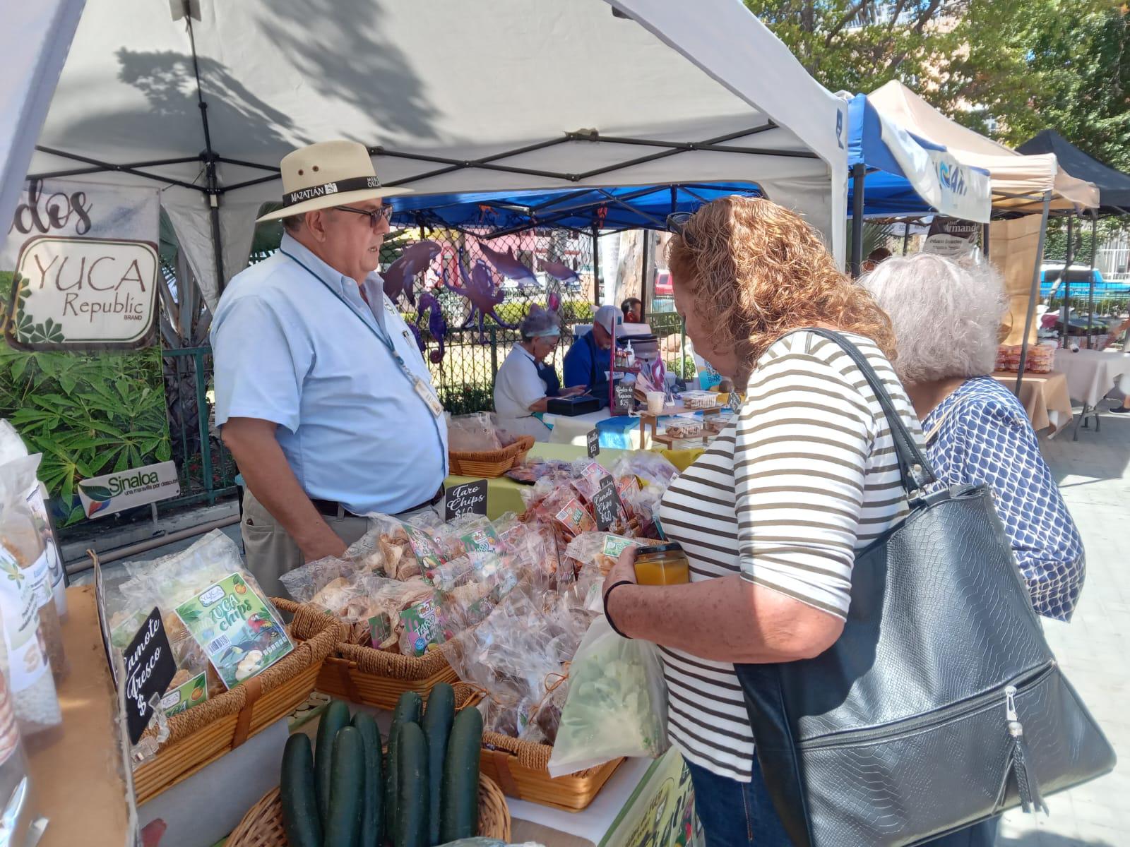 $!Invitan a asistir a los dos últimos sábados del Mercado Orgánico de Mazatlán