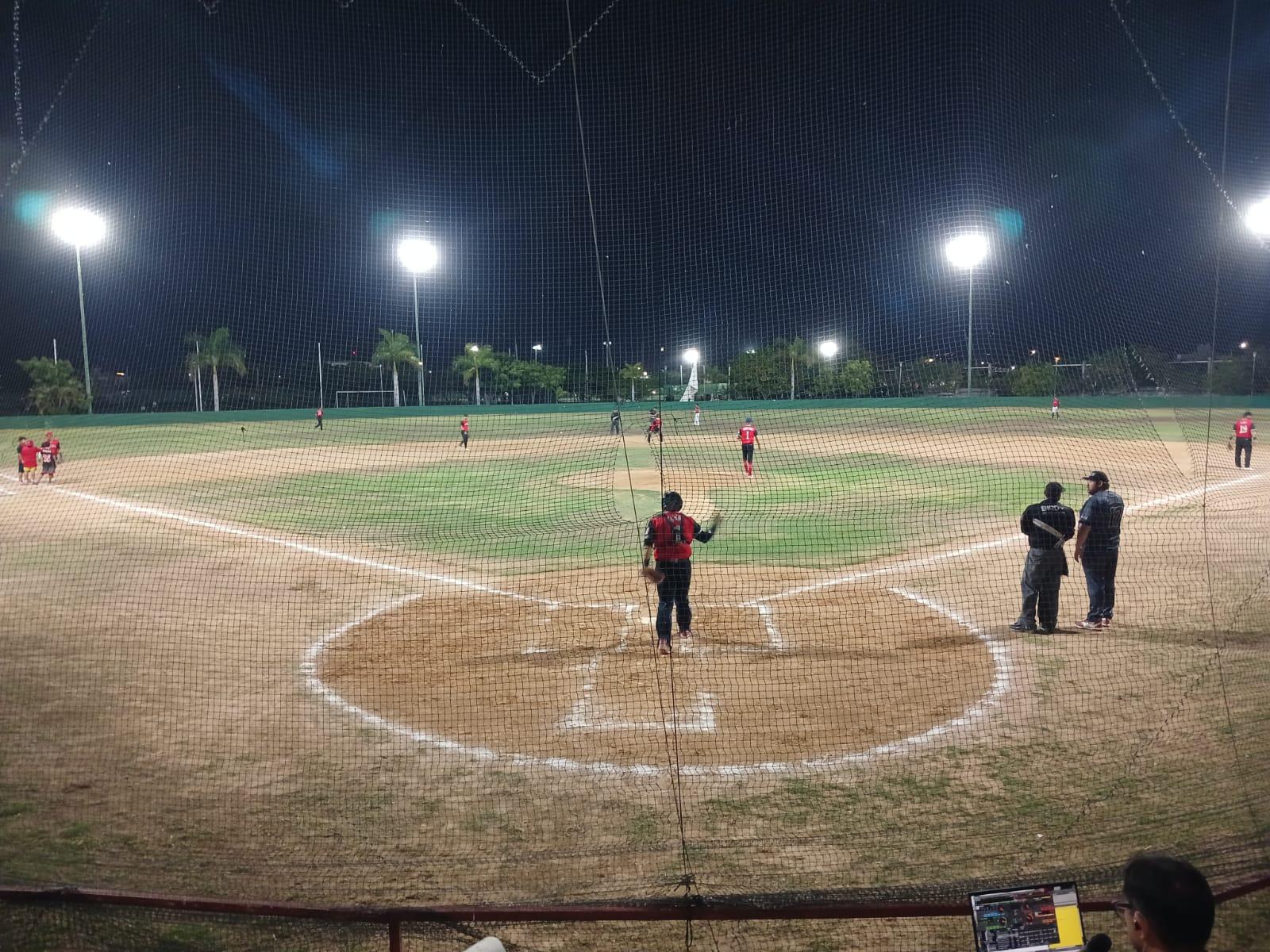 $!Hay nuevo rey en la Liga de Beisbol Primera Fuerza Nocturna Imdem