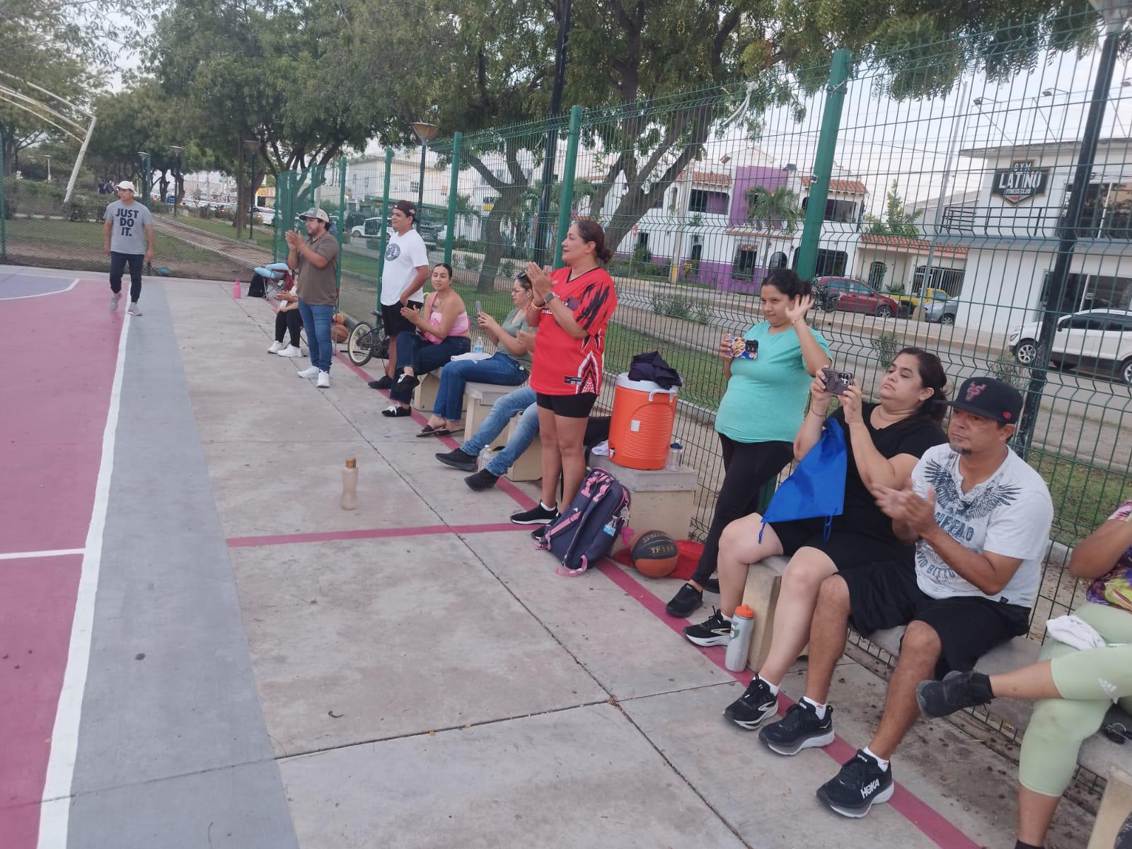 $!Academia Venados Patasalada clausura con éxito su Campamento de Verano de Baloncesto