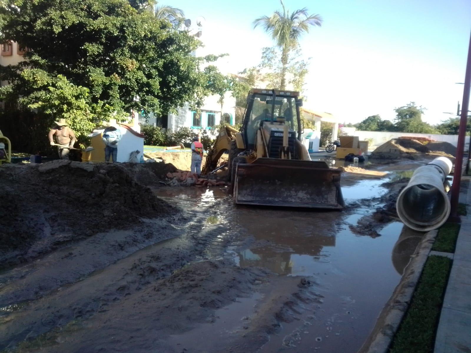 $!Inicia reposición del Colector Cerritos en Mazatlán; Jumapam estima concluirla este fin de semana